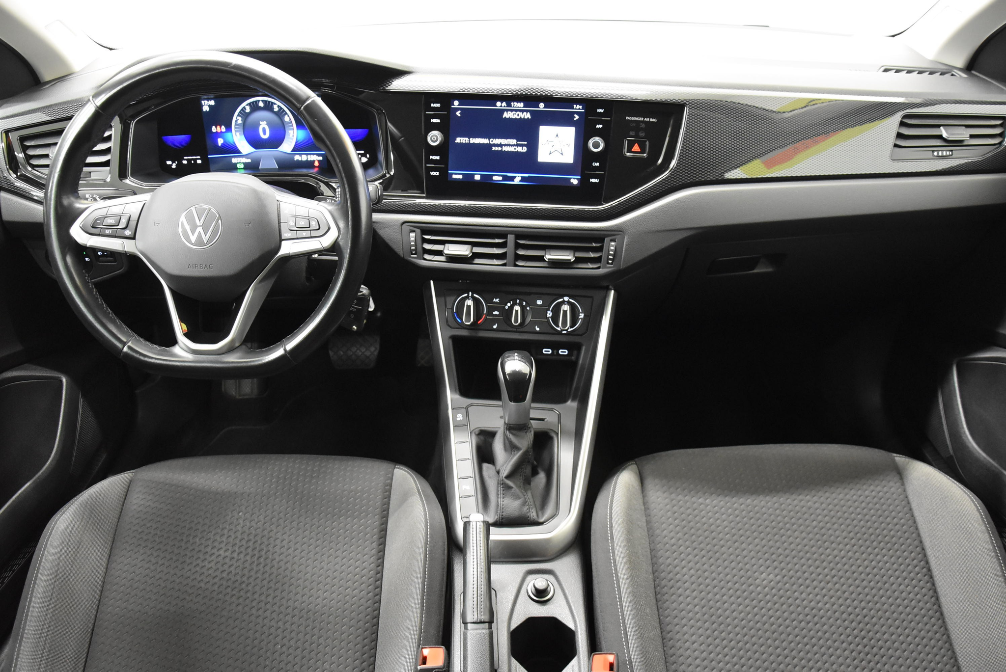 listing desktop thumbnail image 4