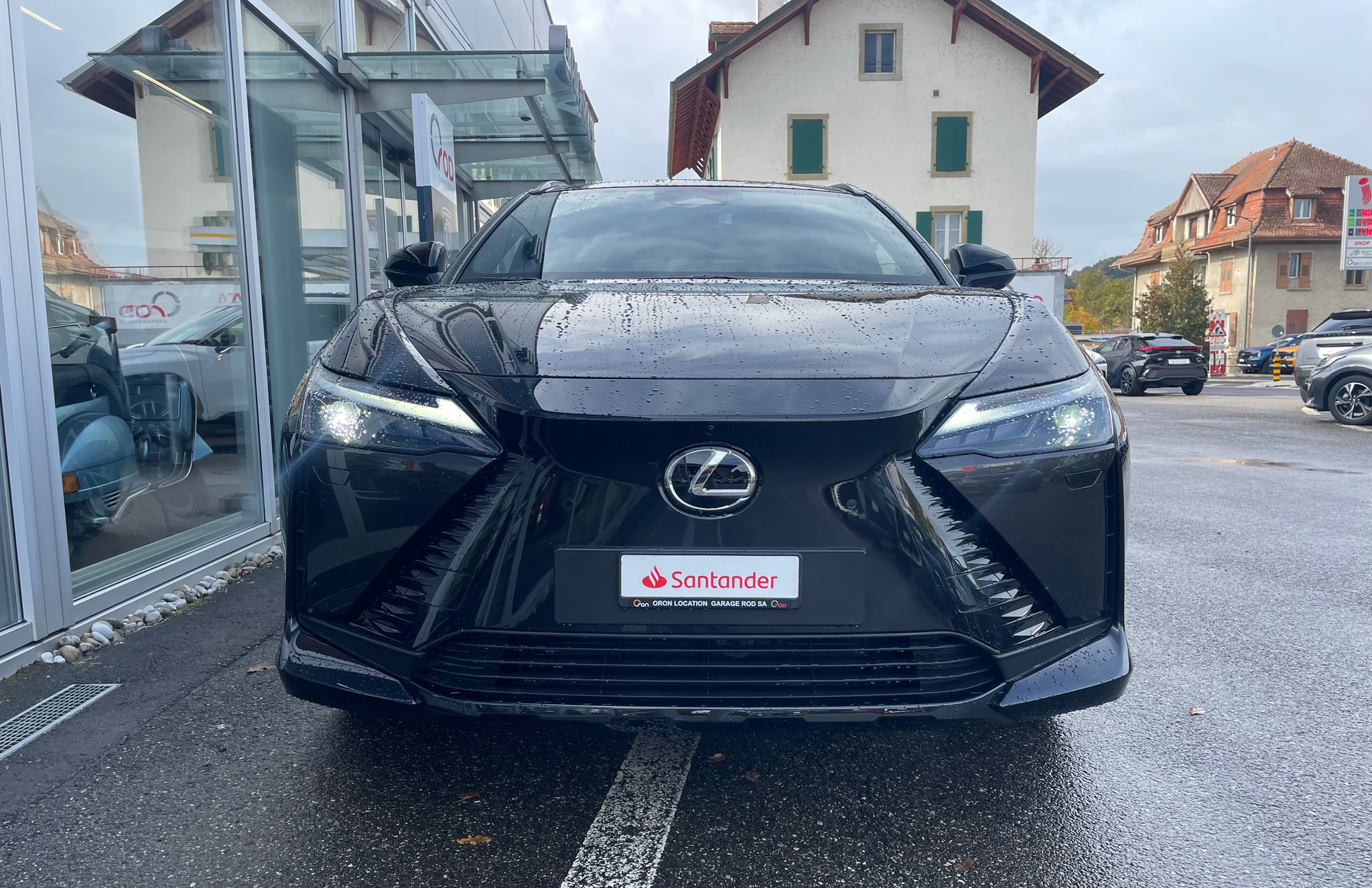 listing desktop thumbnail image 1