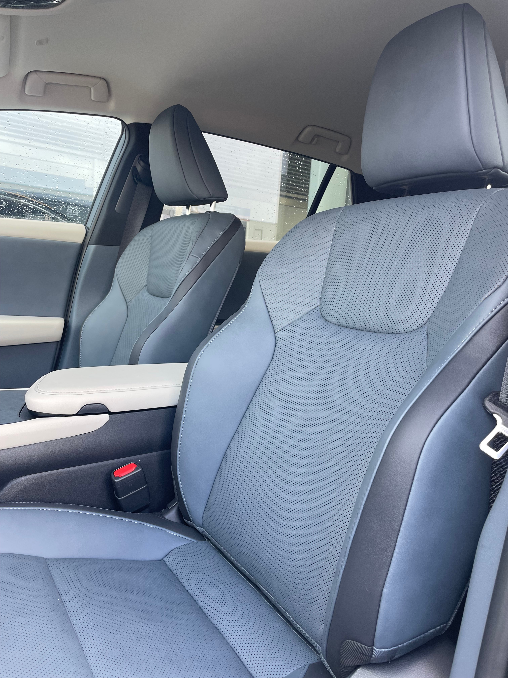 listing desktop thumbnail image 11