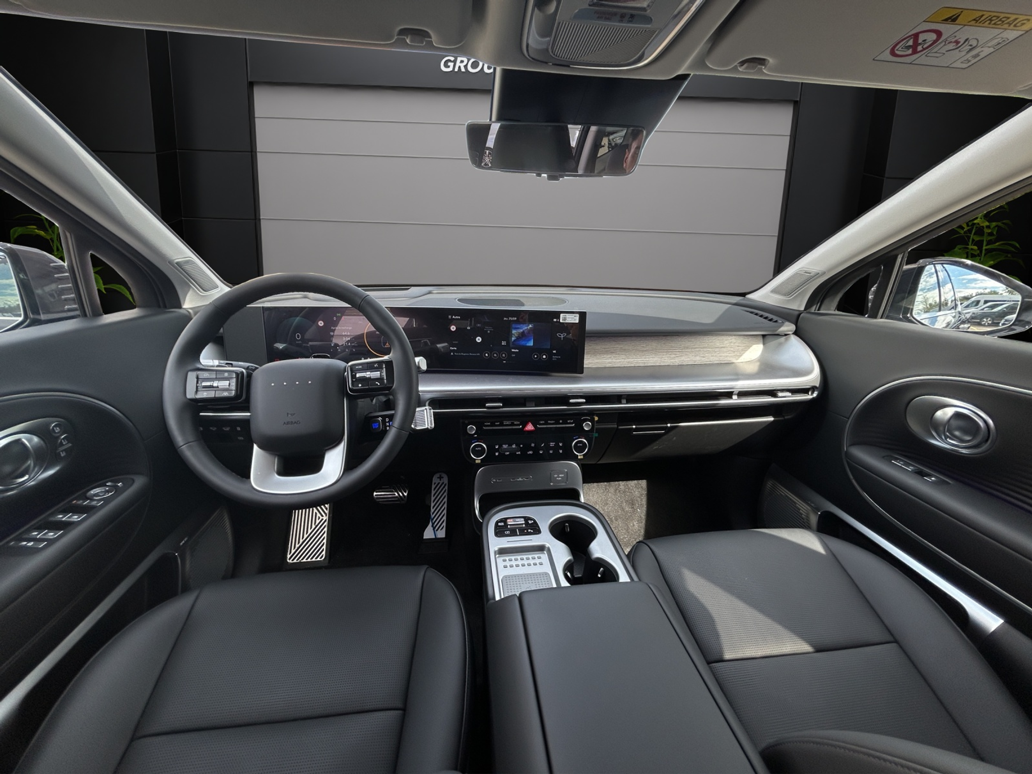 listing desktop thumbnail image 11