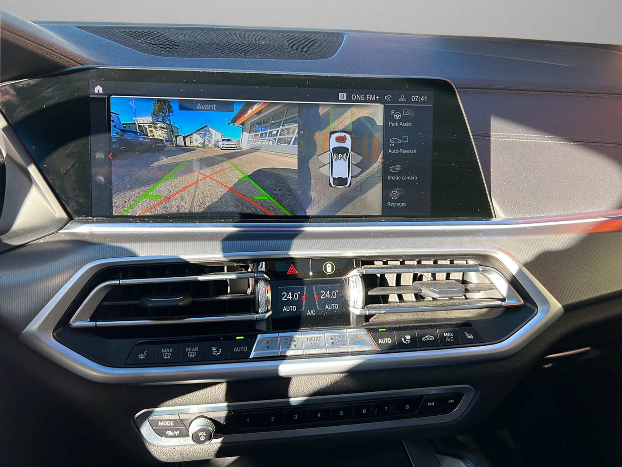 listing desktop thumbnail image 10