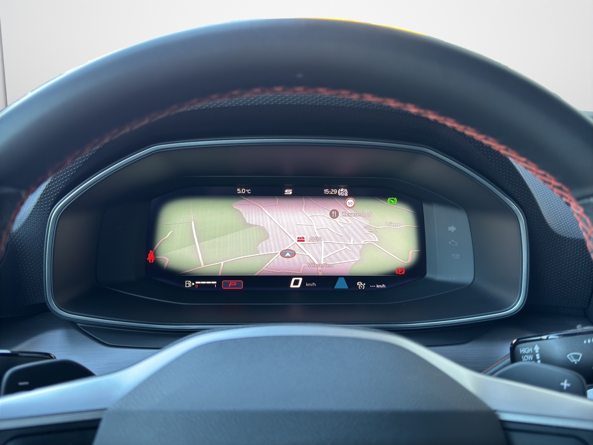 listing desktop thumbnail image 13