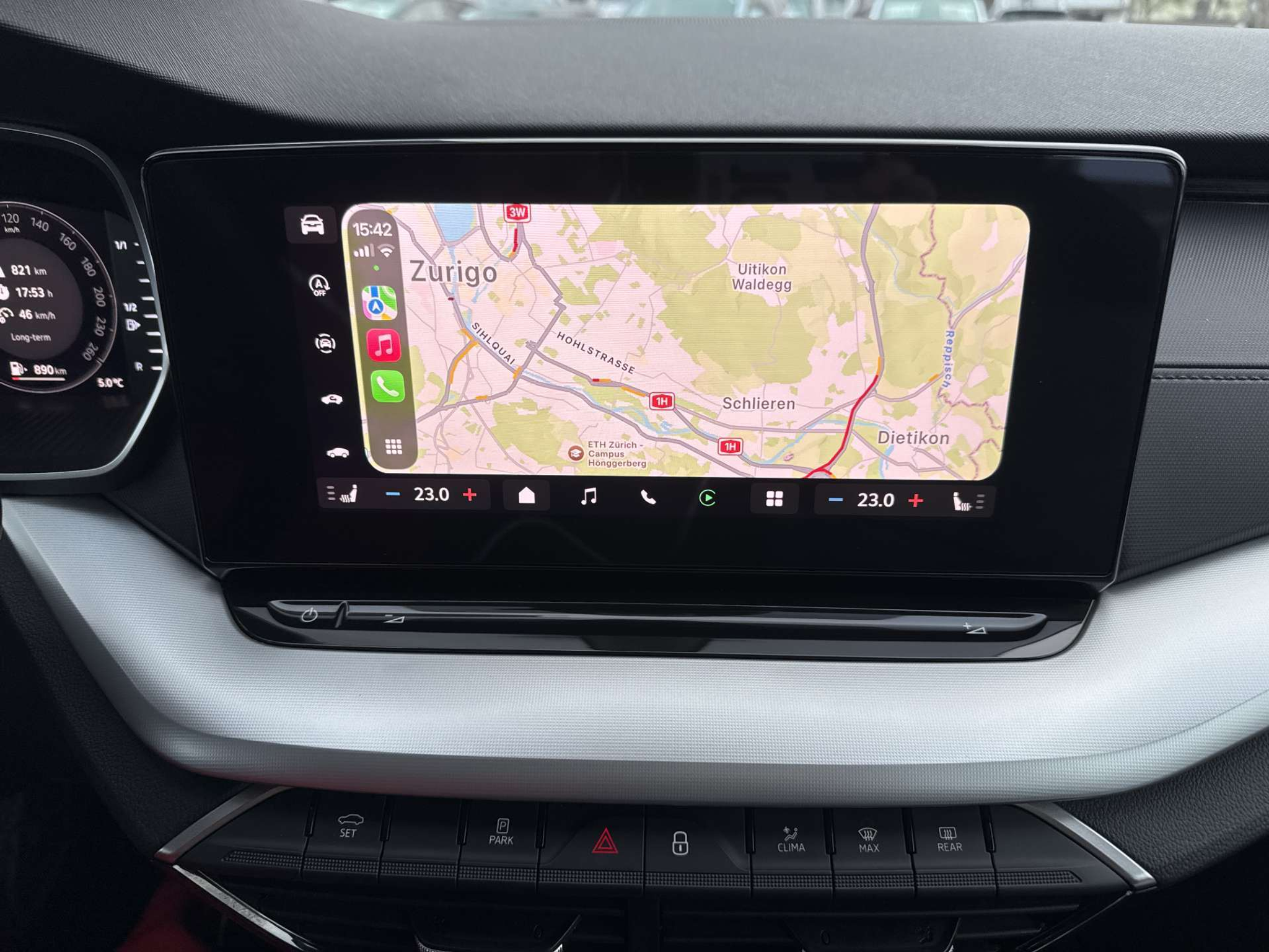 listing desktop thumbnail image 1