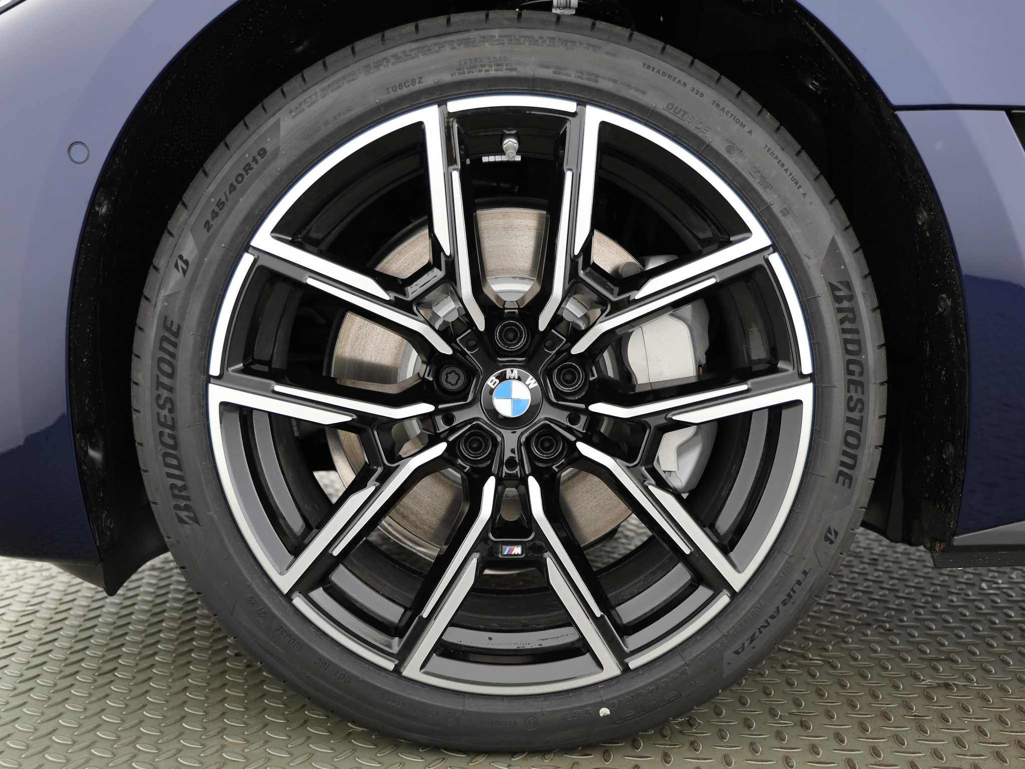 listing desktop thumbnail image 18