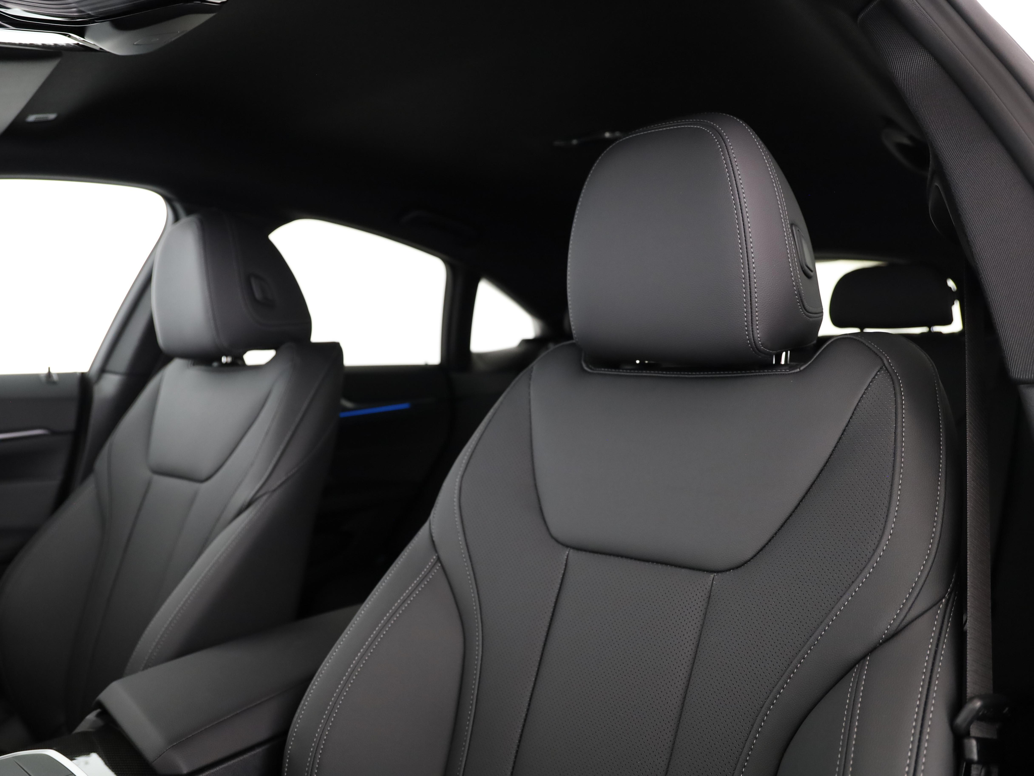 listing desktop thumbnail image 9