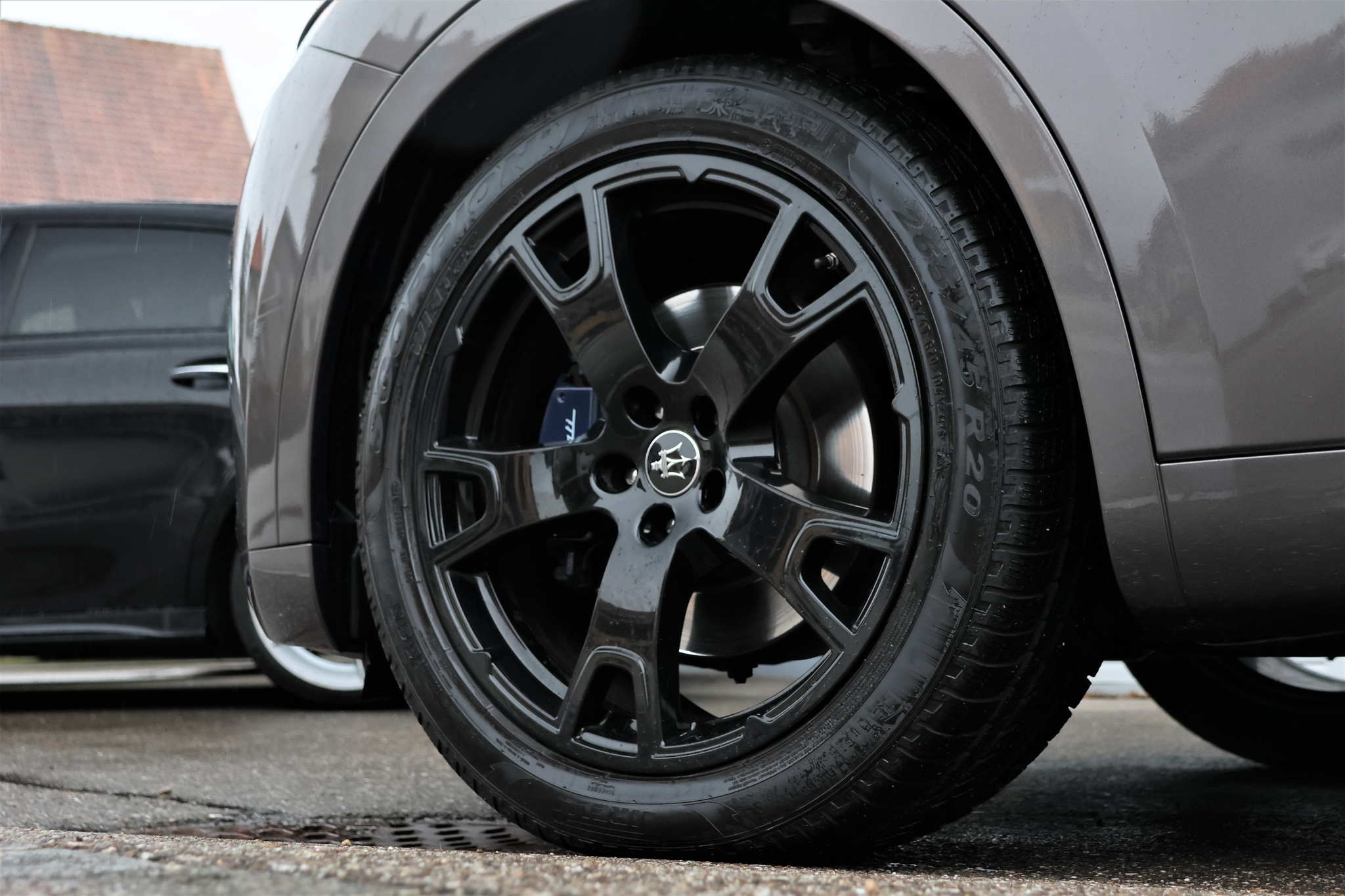 listing desktop thumbnail image 8