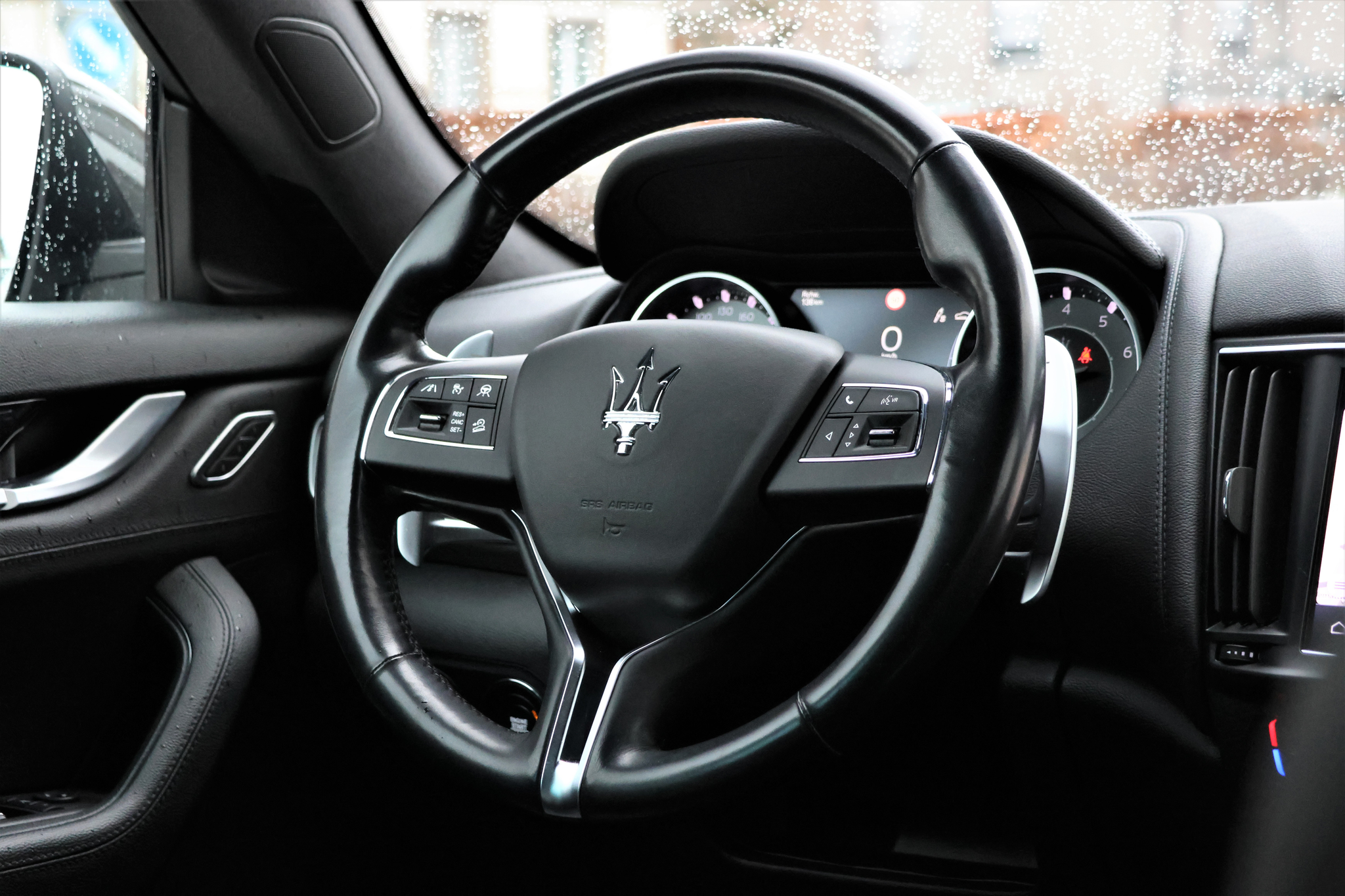 listing desktop thumbnail image 15