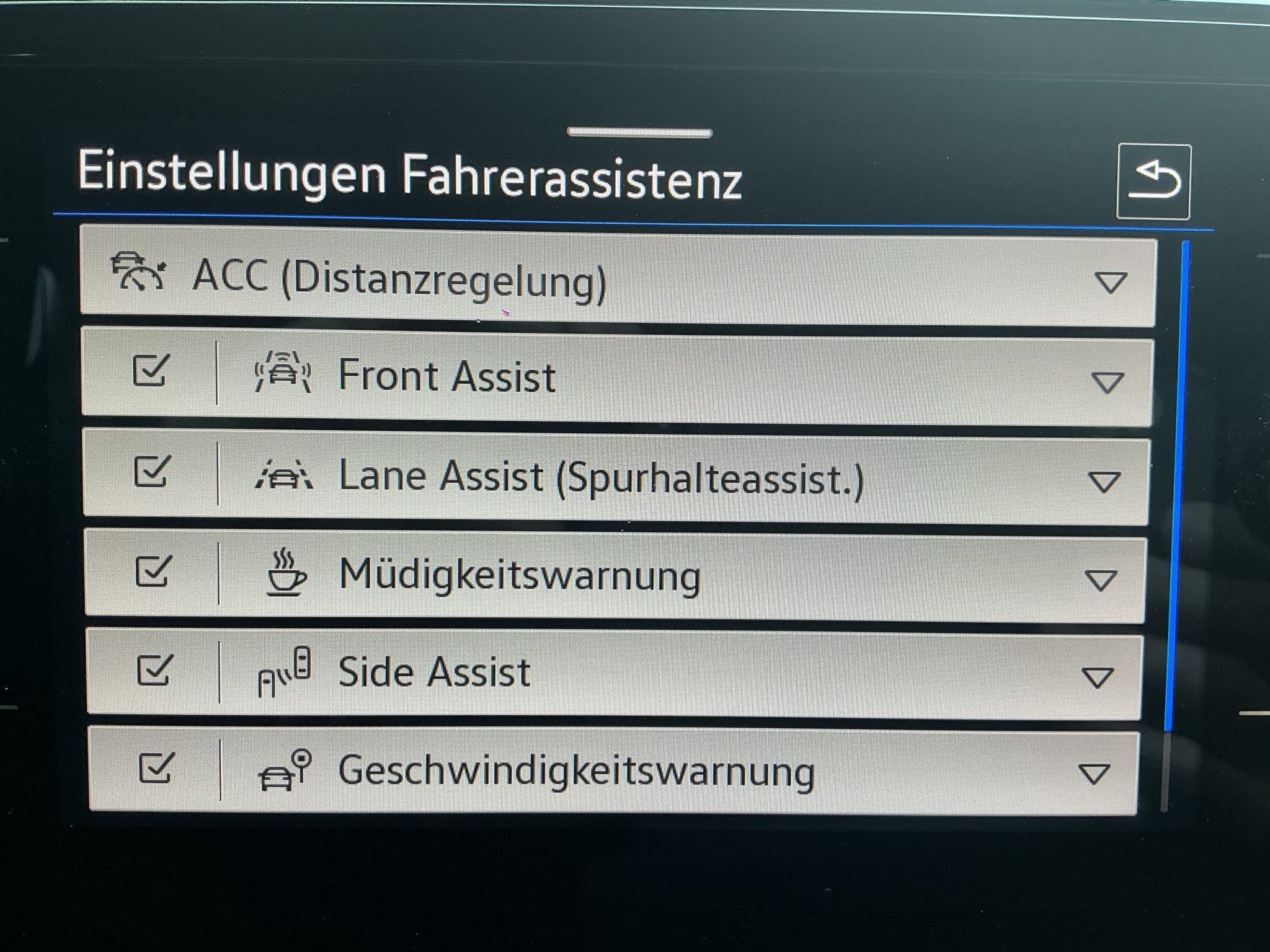 listing desktop thumbnail image 19