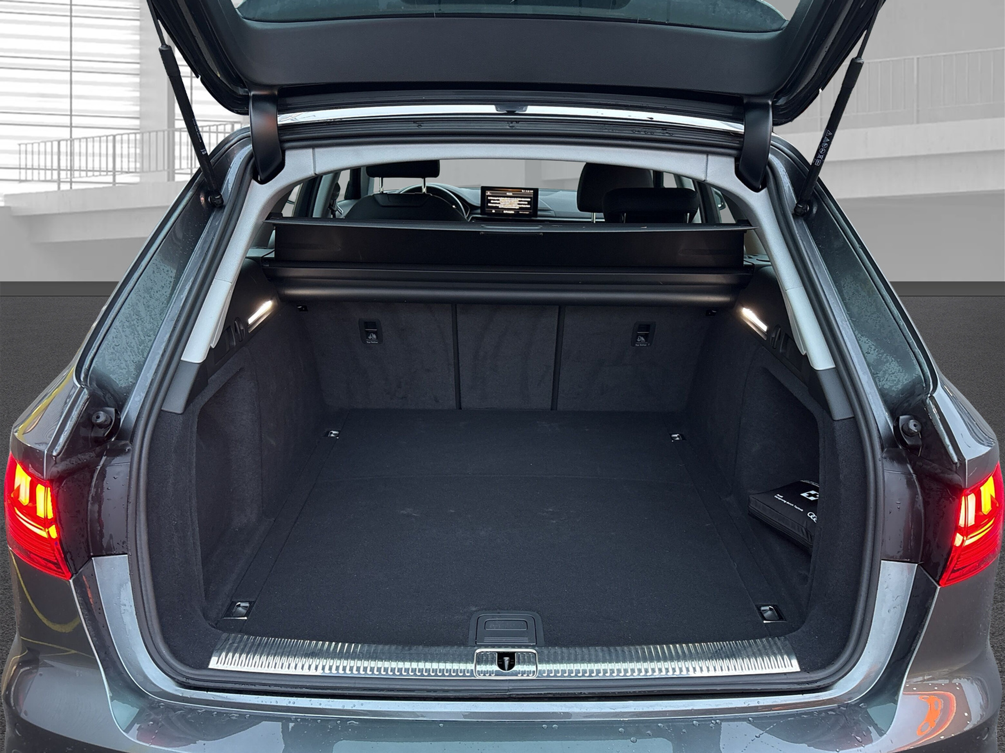 listing desktop thumbnail image 14