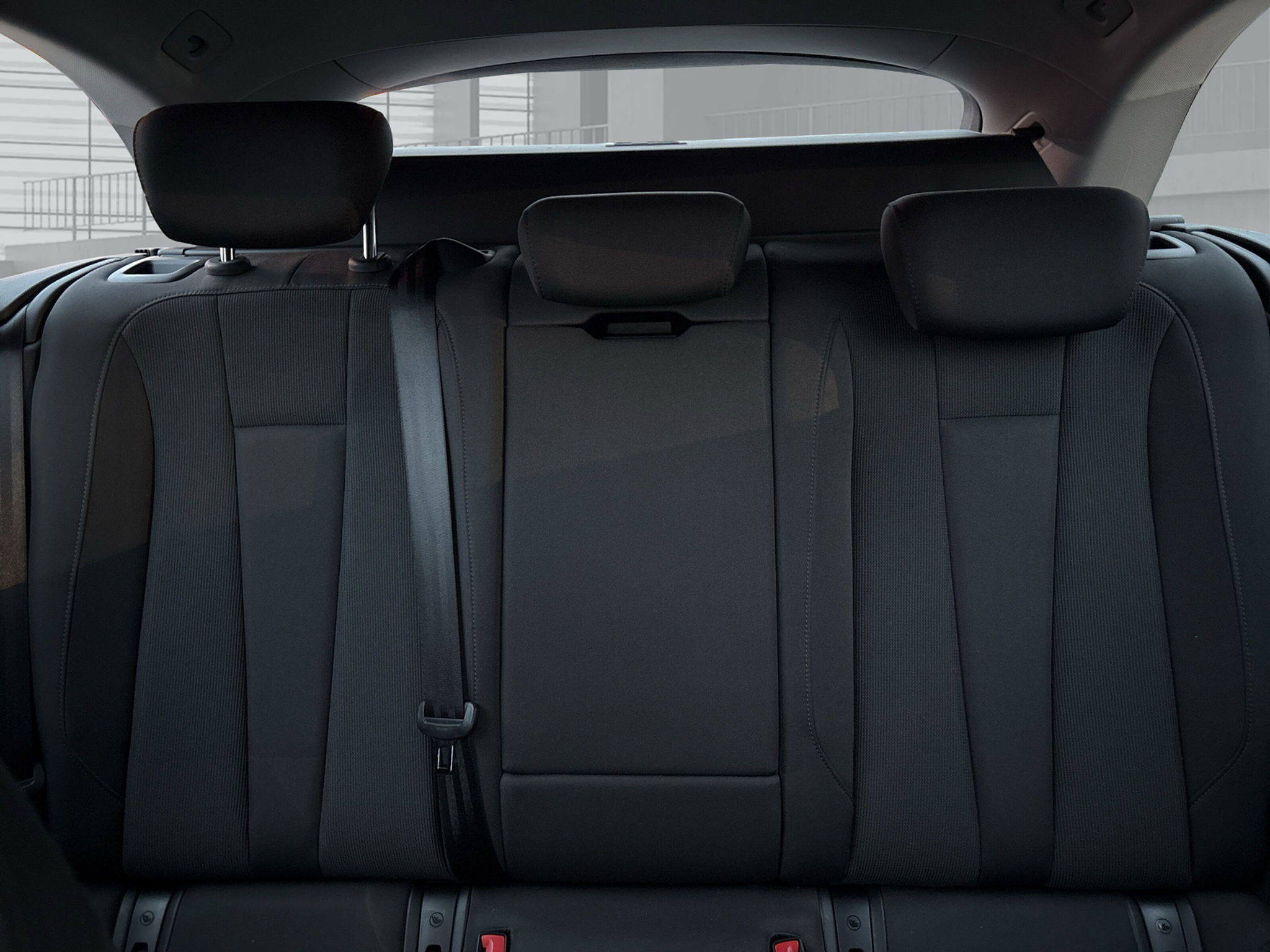 listing desktop thumbnail image 13