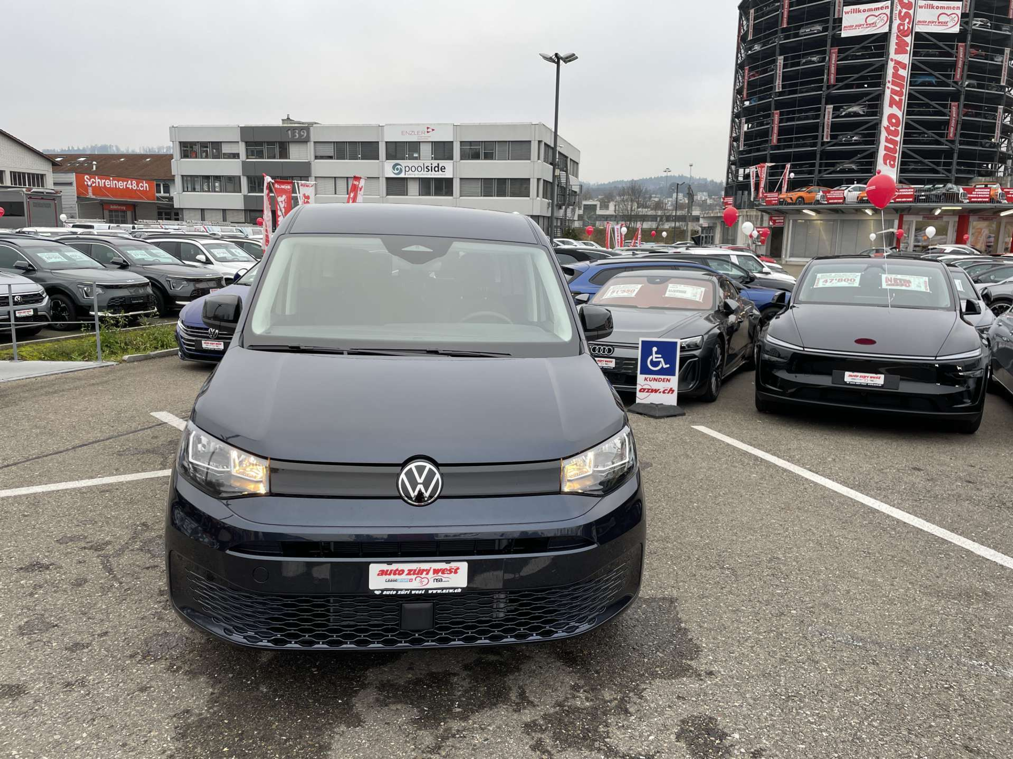 listing desktop thumbnail image 13