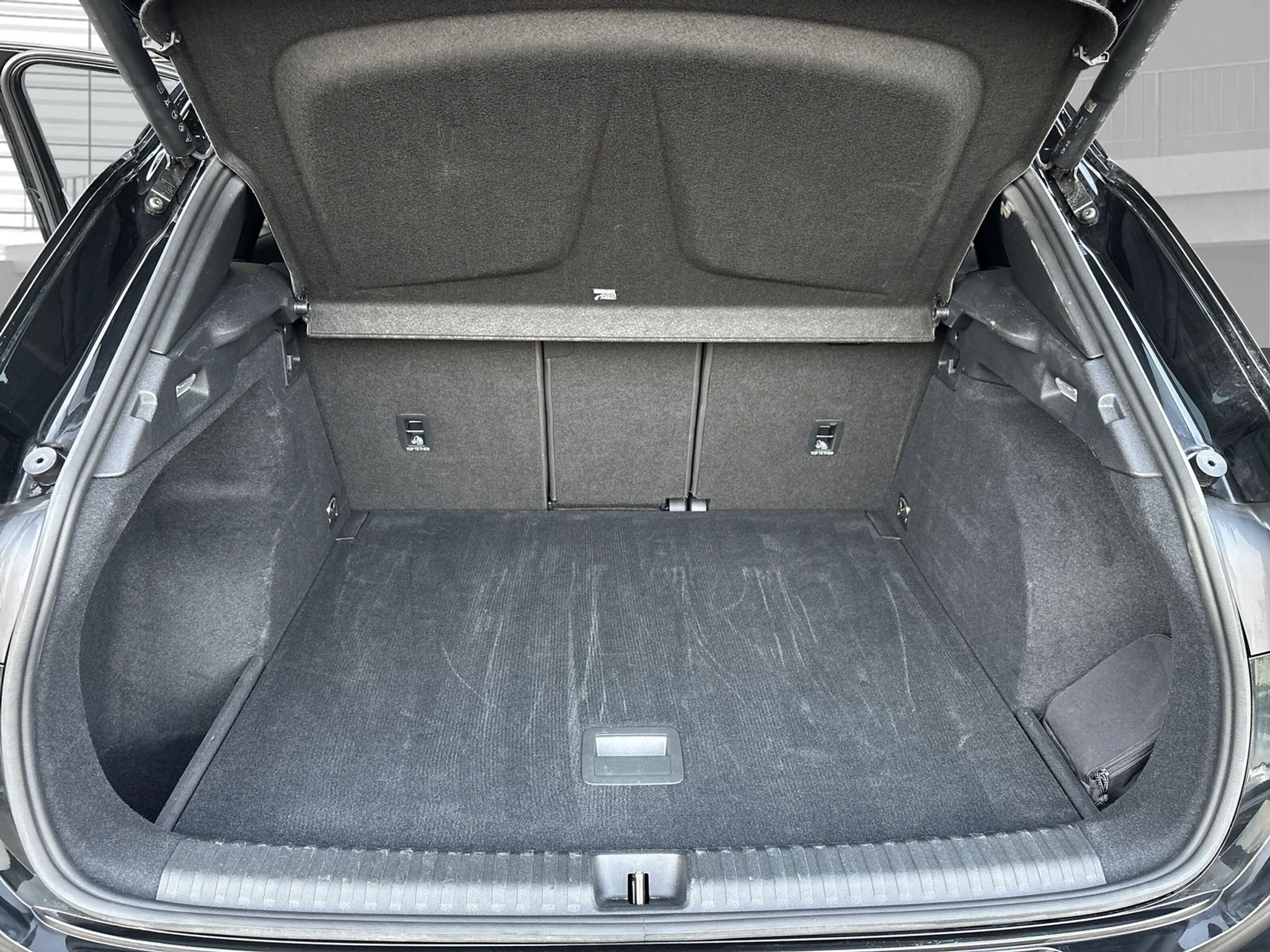 listing desktop thumbnail image 15