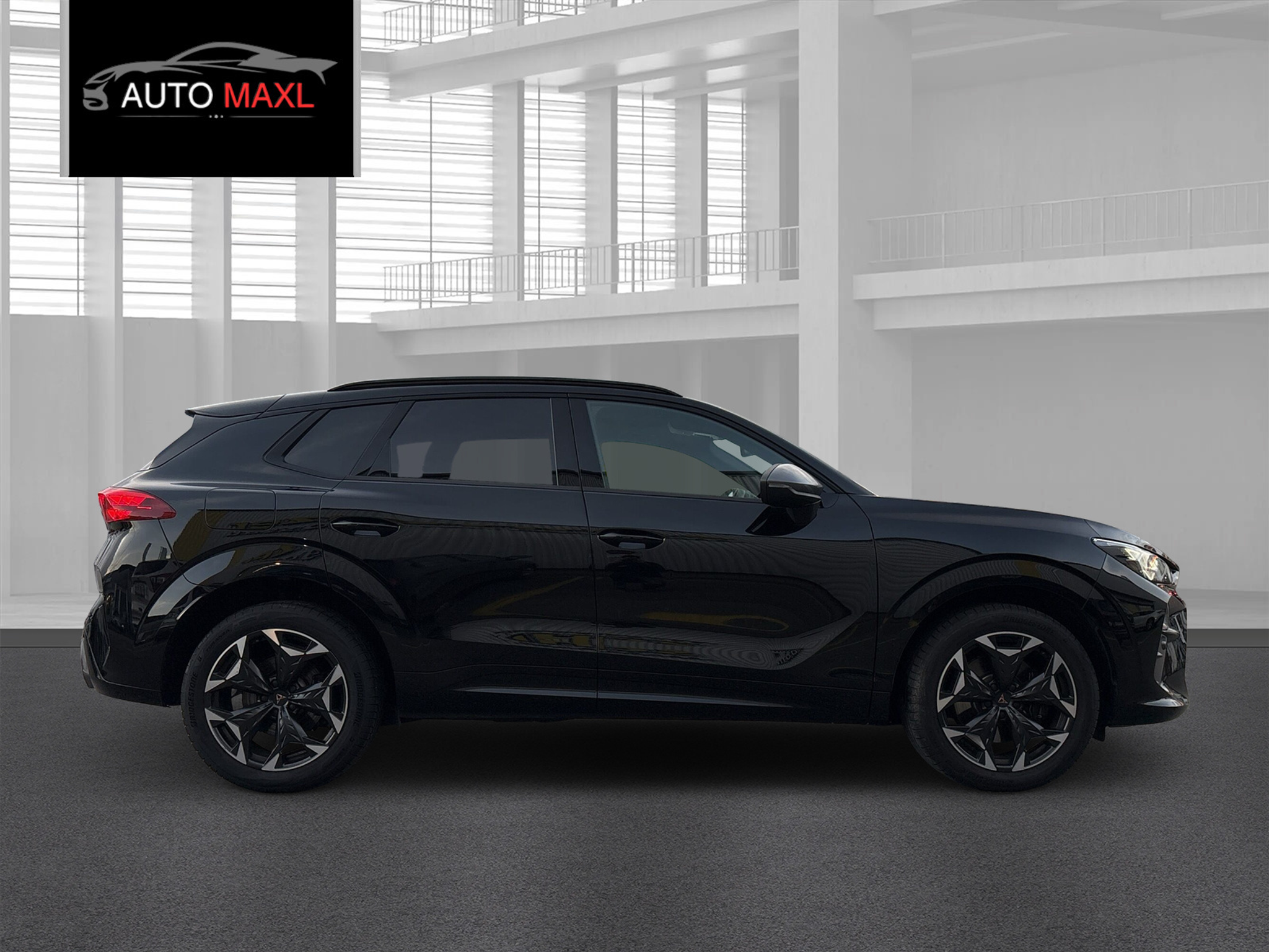 listing desktop thumbnail image 4