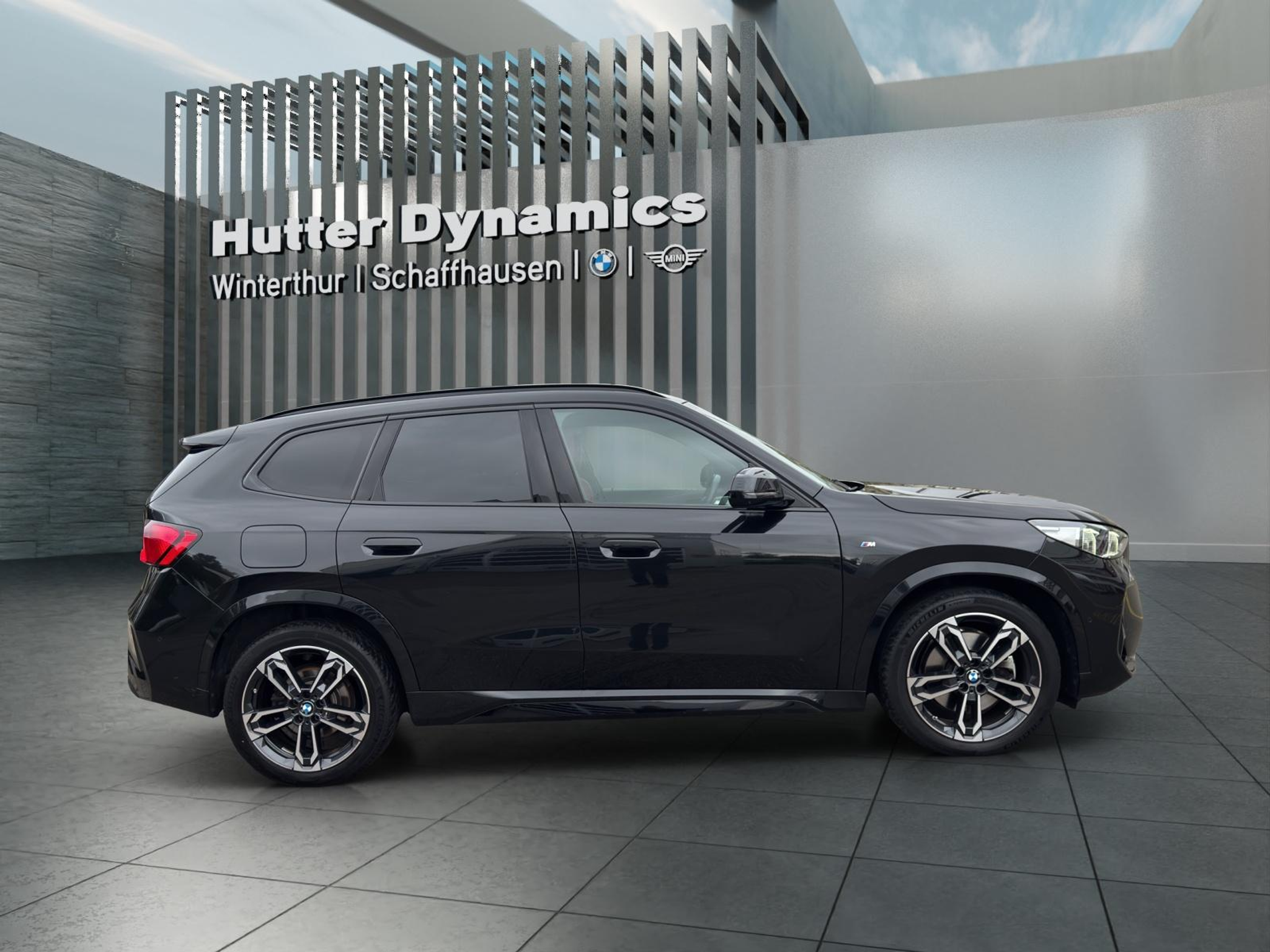 listing desktop thumbnail image 3