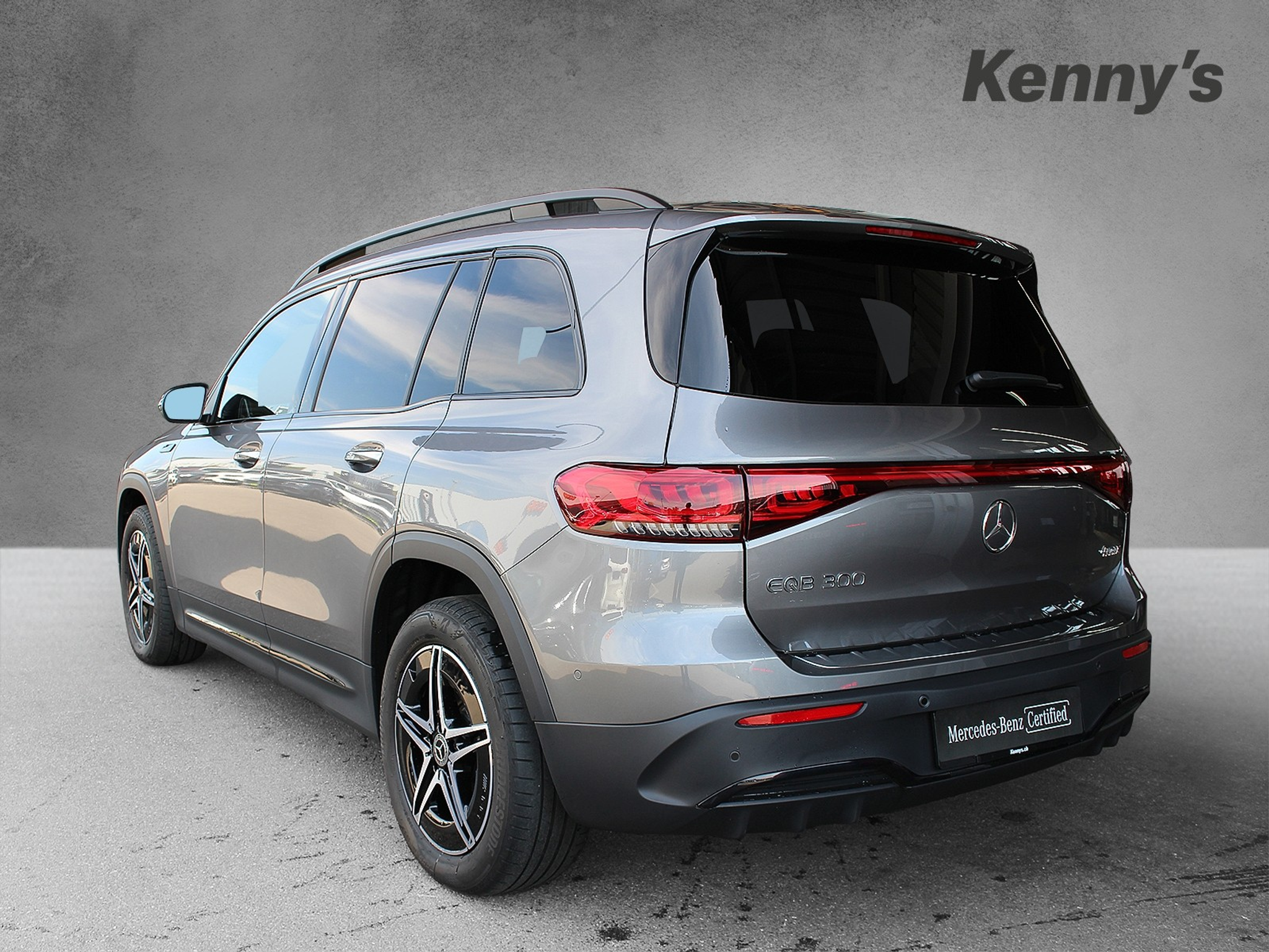 listing desktop thumbnail image 3