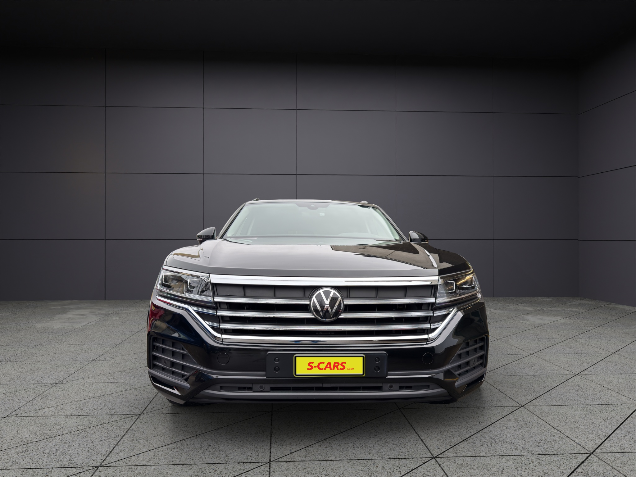 listing desktop thumbnail image 2