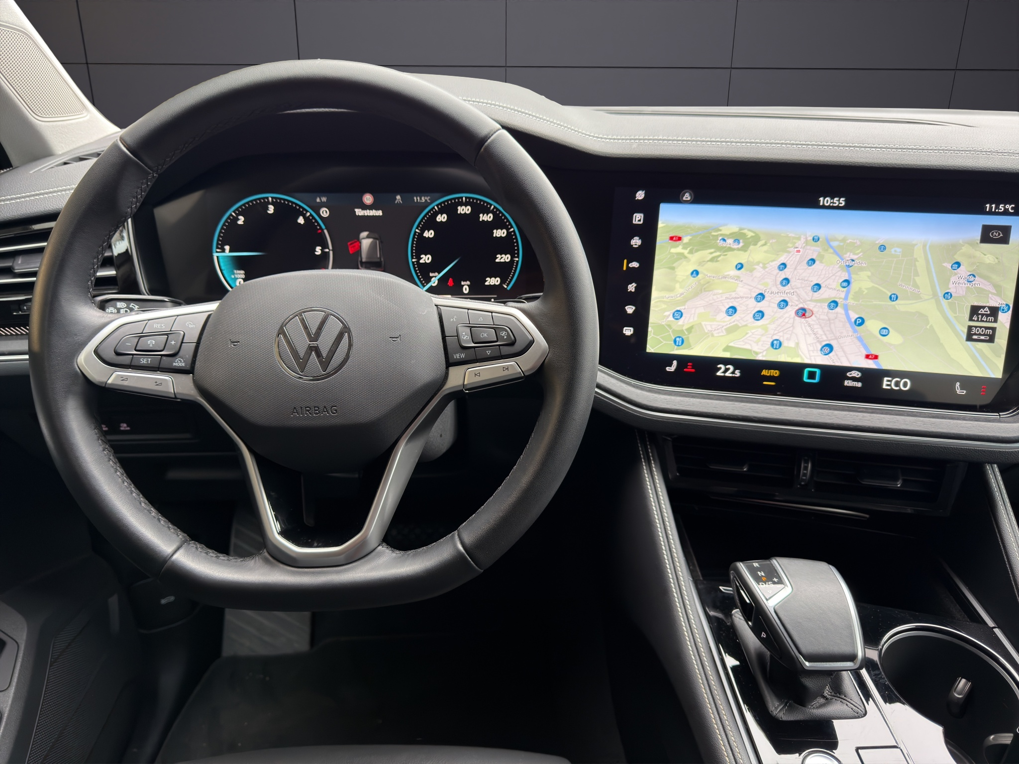 listing desktop thumbnail image 14