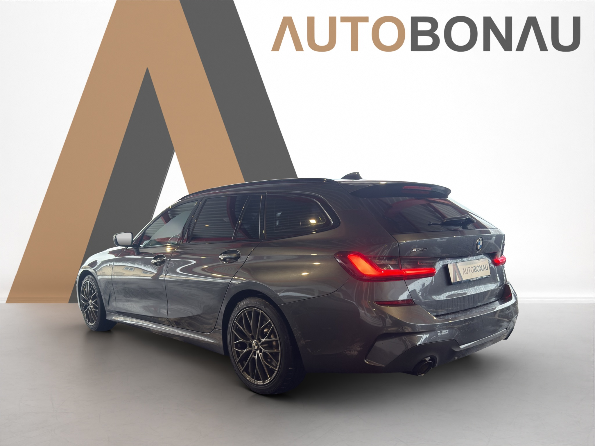 listing desktop thumbnail image 2