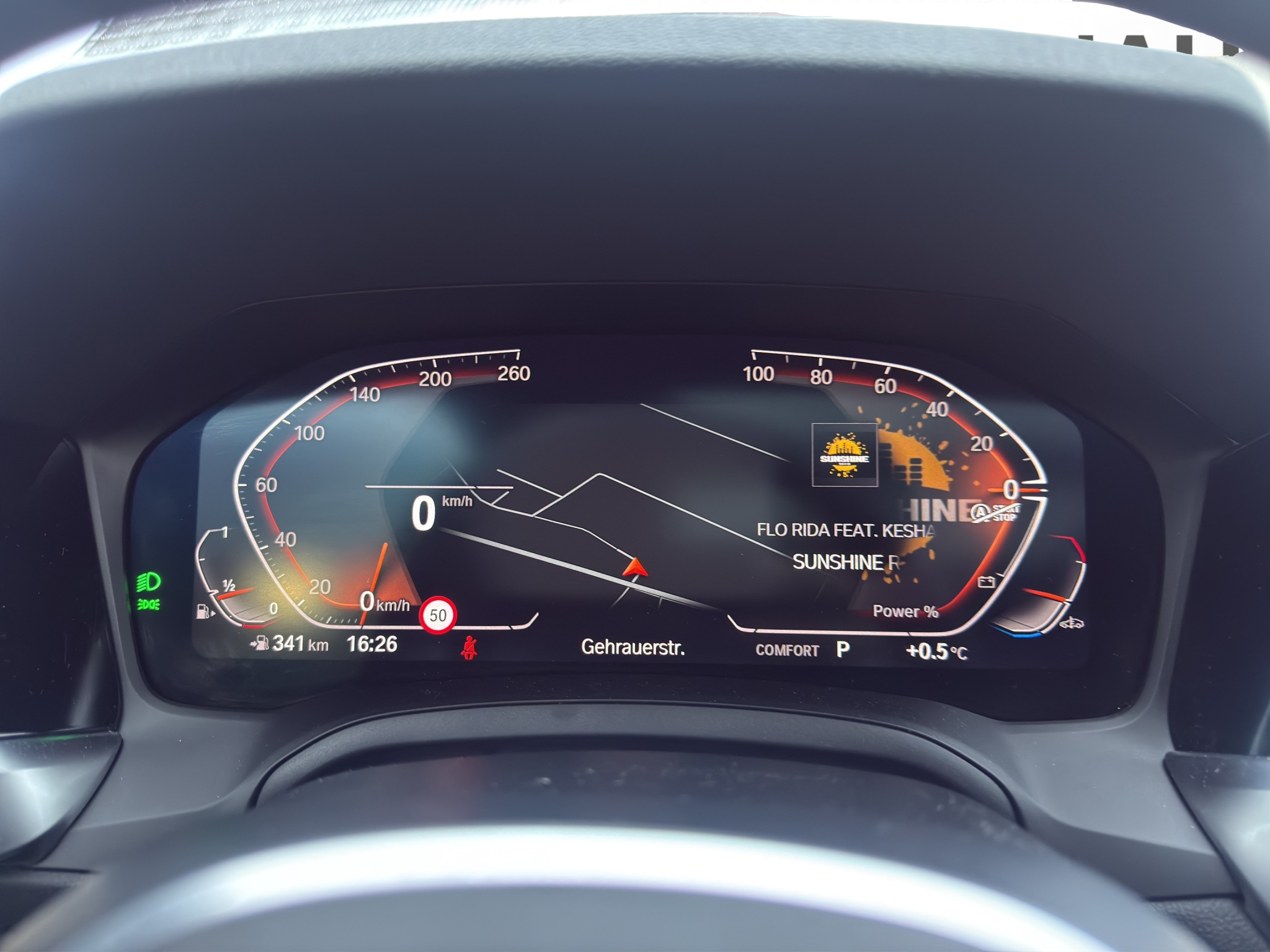 listing desktop thumbnail image 14