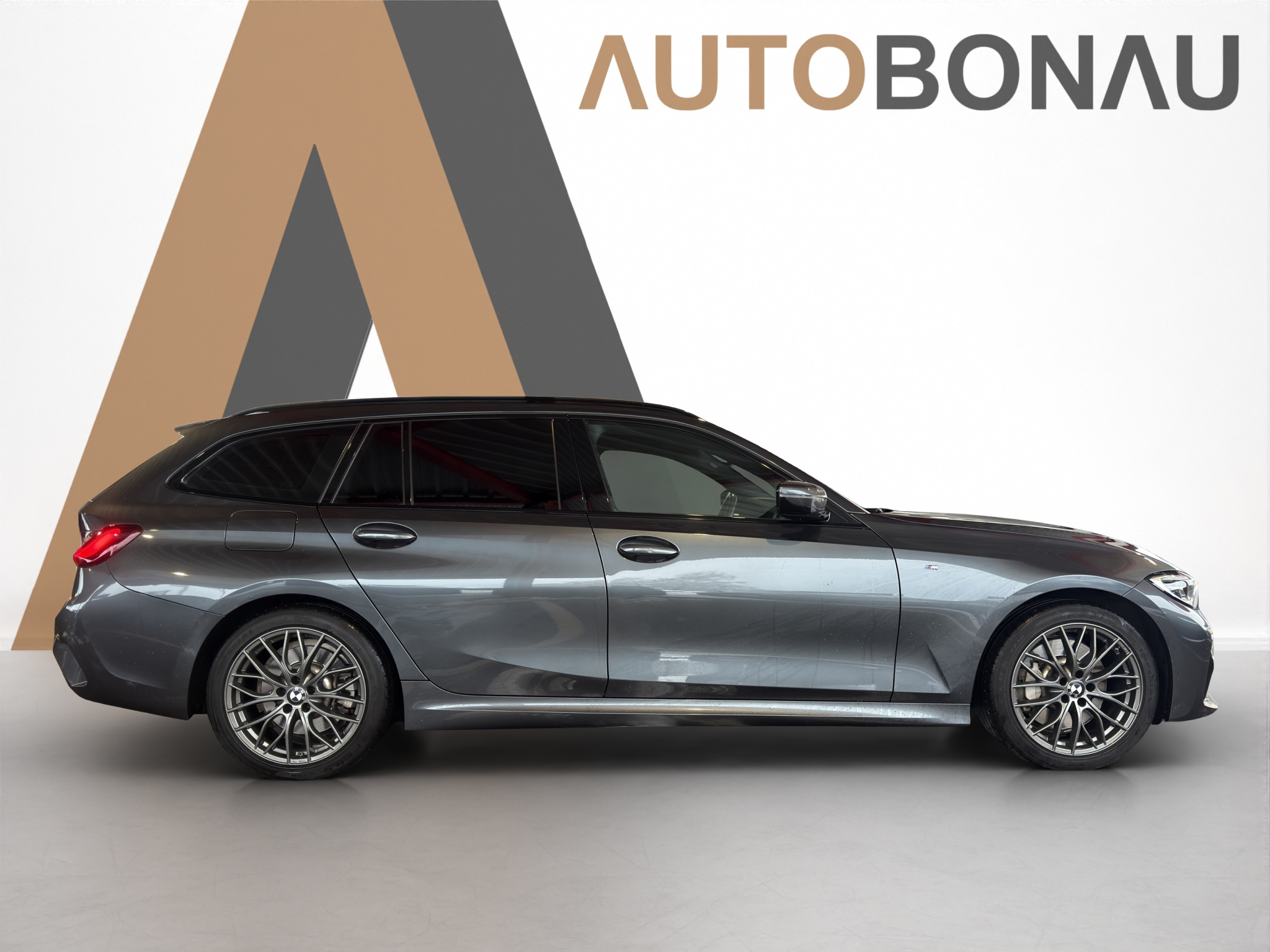 listing desktop thumbnail image 5