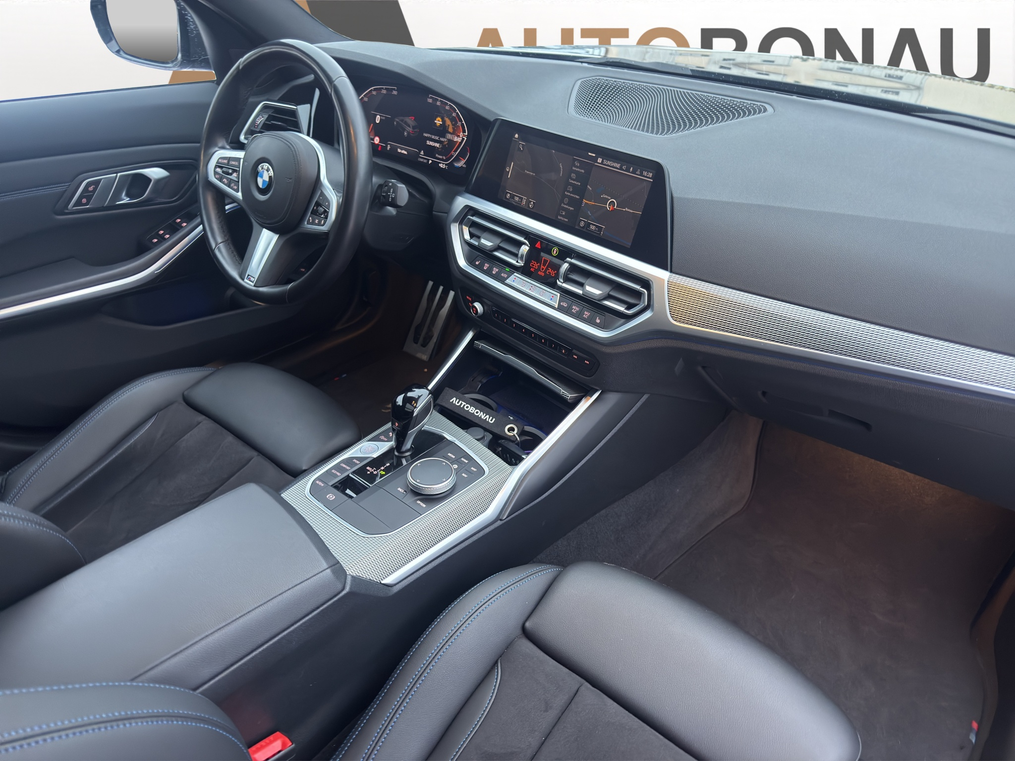 listing desktop thumbnail image 10