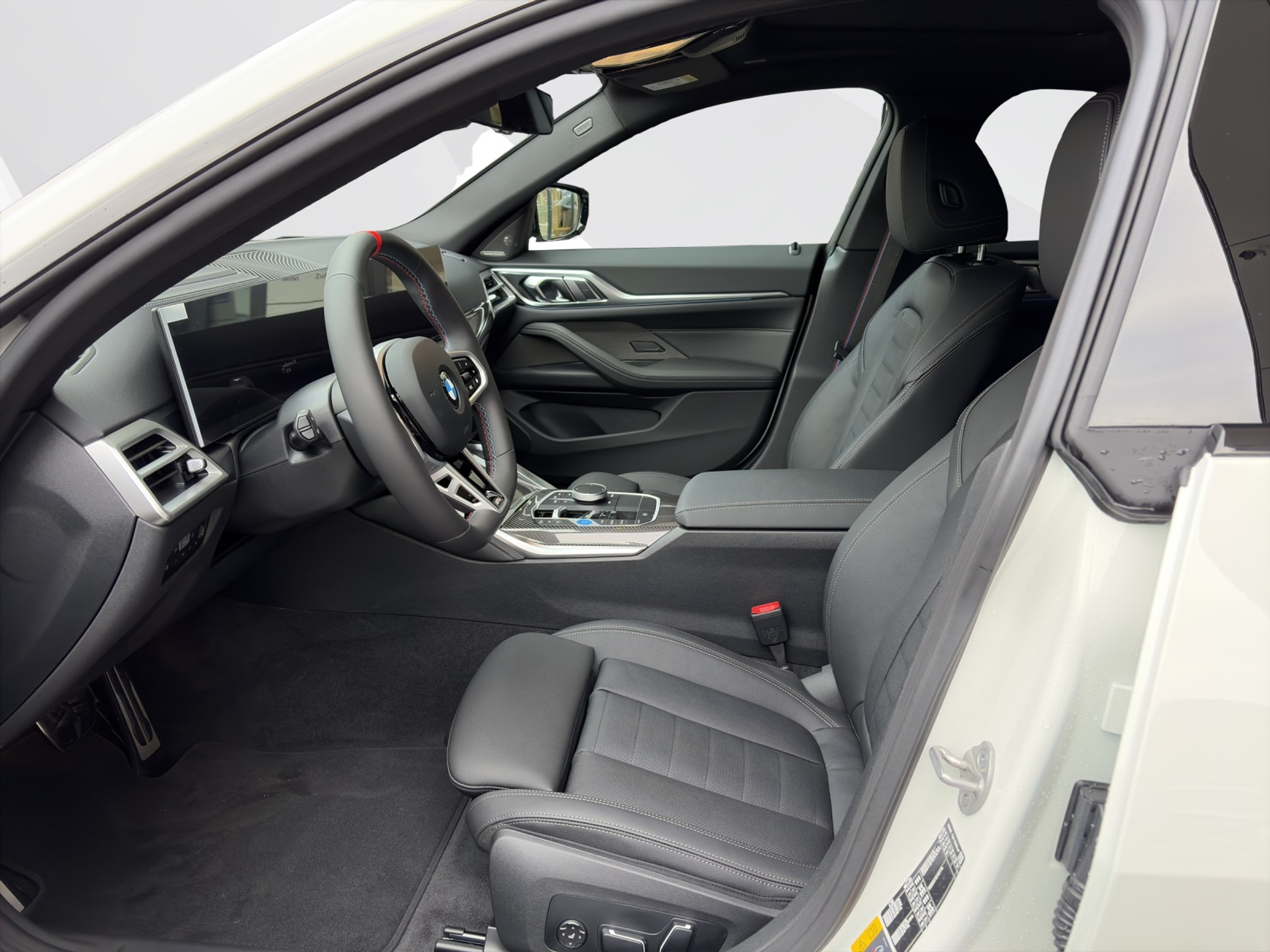 listing desktop thumbnail image 8