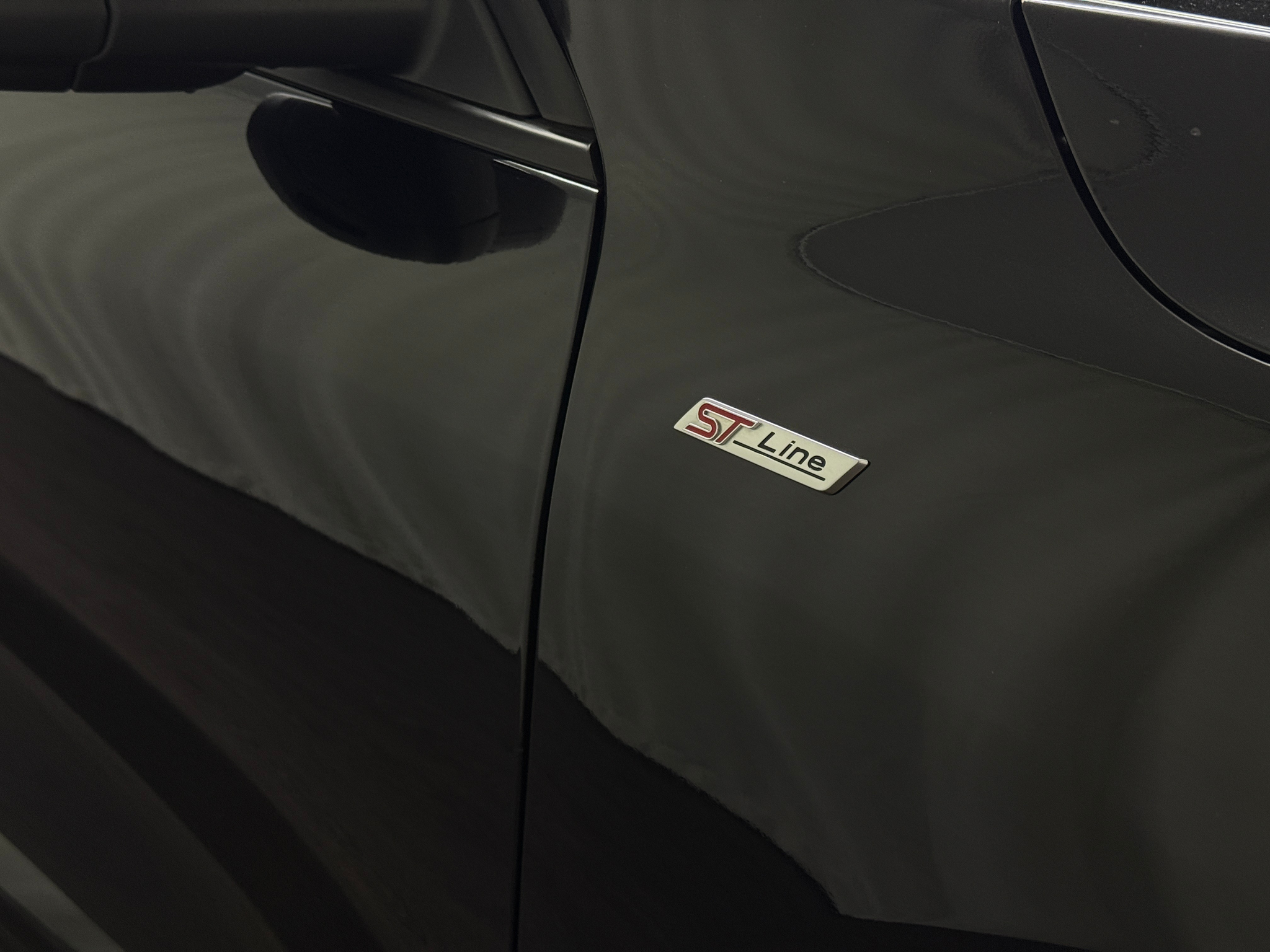 listing desktop thumbnail image 18