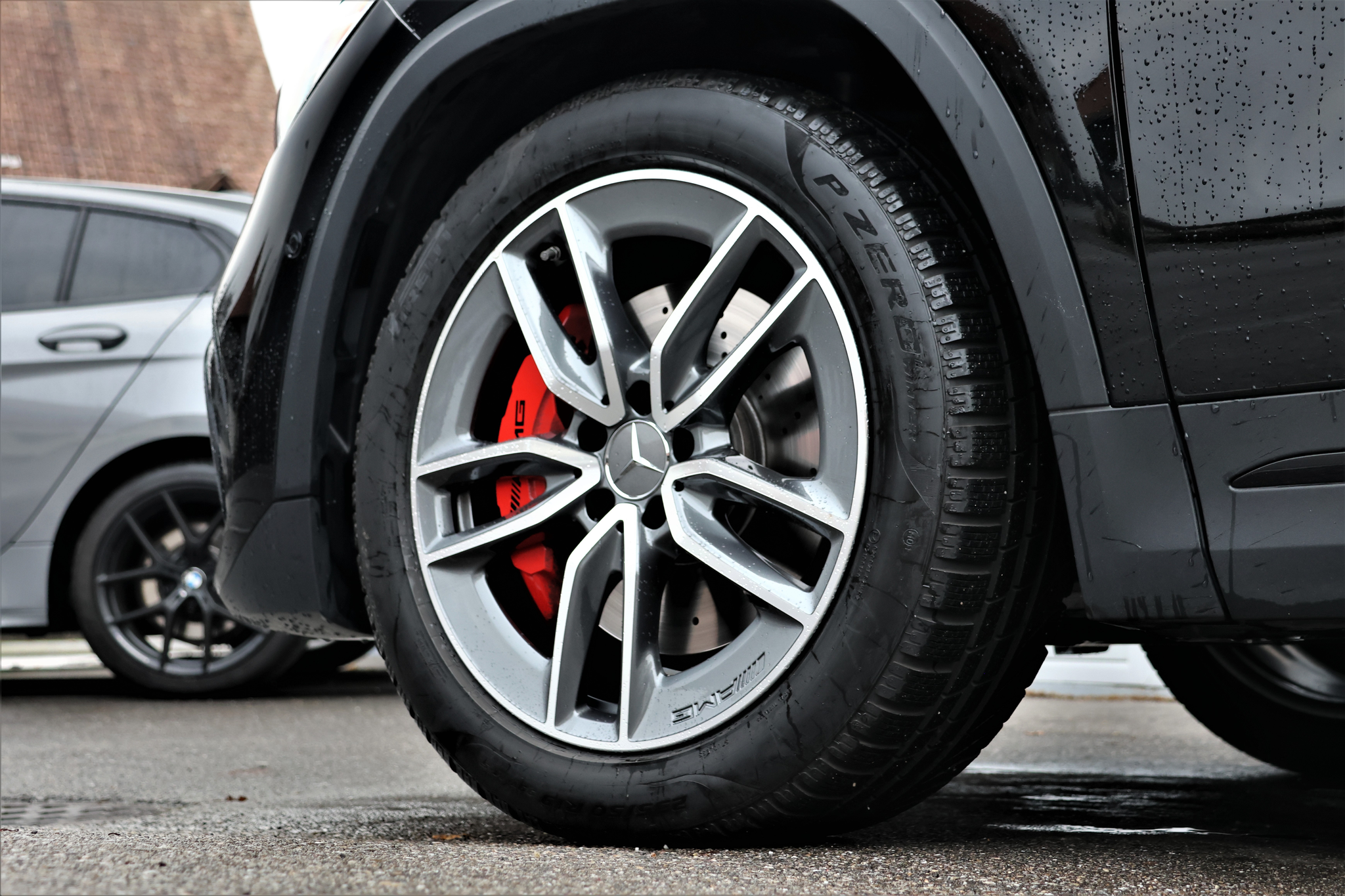 listing desktop thumbnail image 5