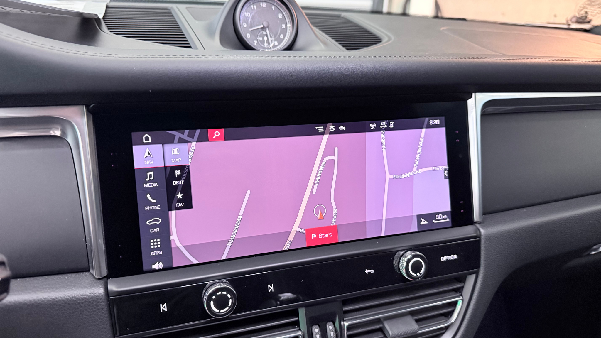 listing desktop thumbnail image 15