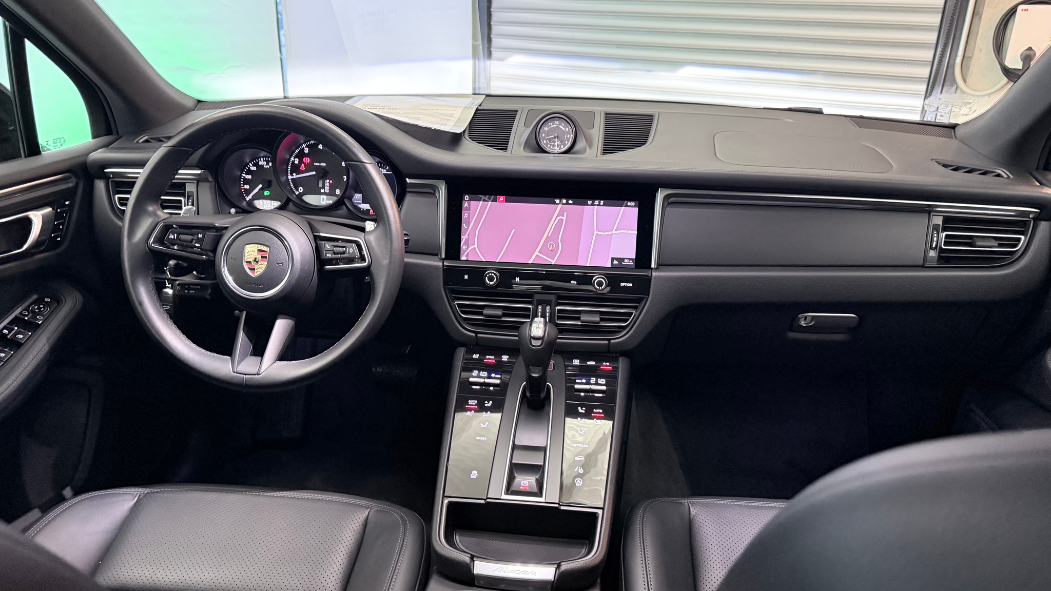 listing desktop thumbnail image 20