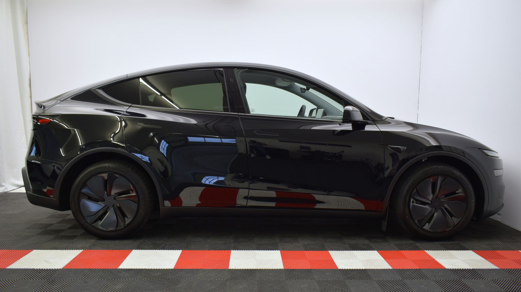 listing desktop thumbnail image 15