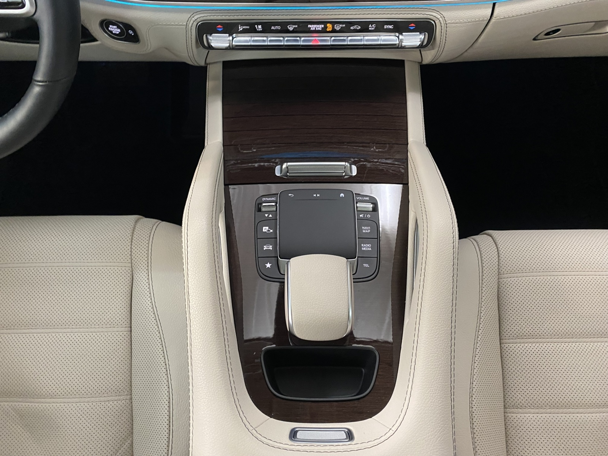 listing desktop thumbnail image 9