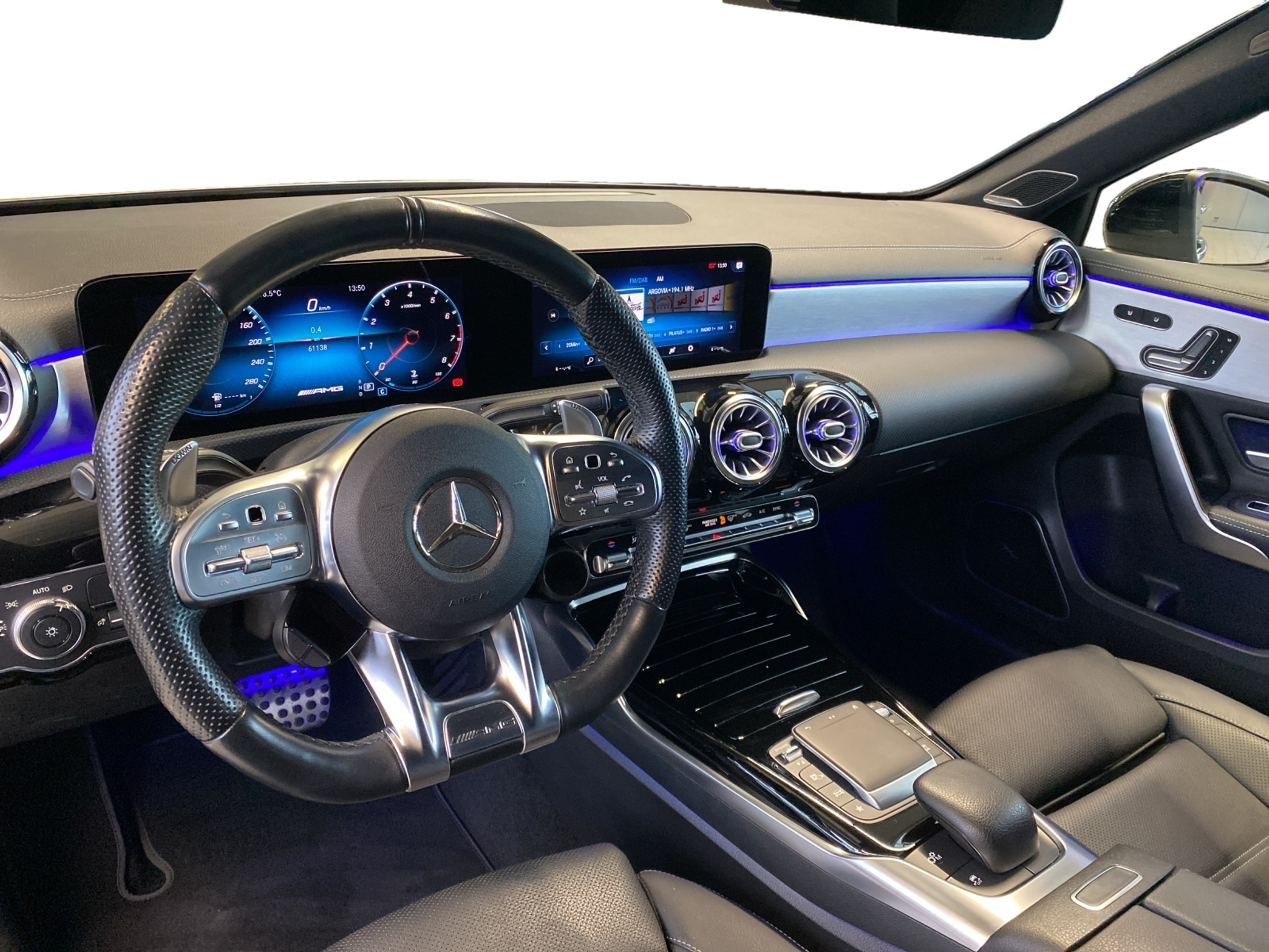 listing desktop thumbnail image 12