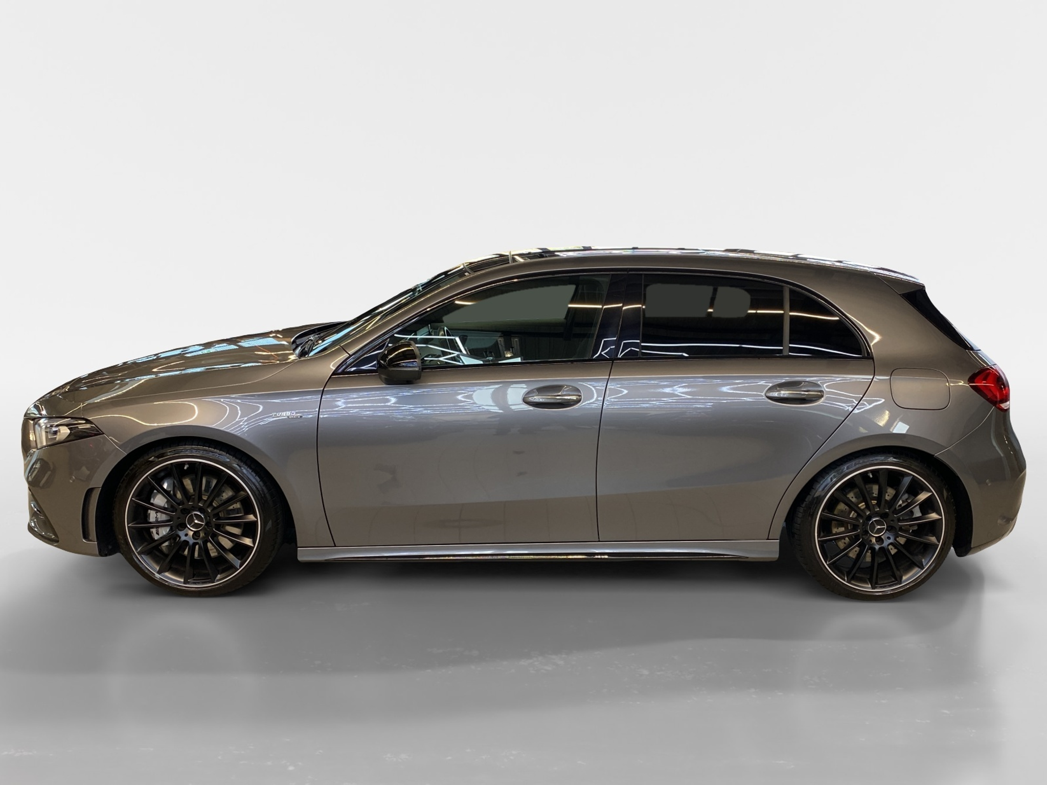 listing desktop thumbnail image 2