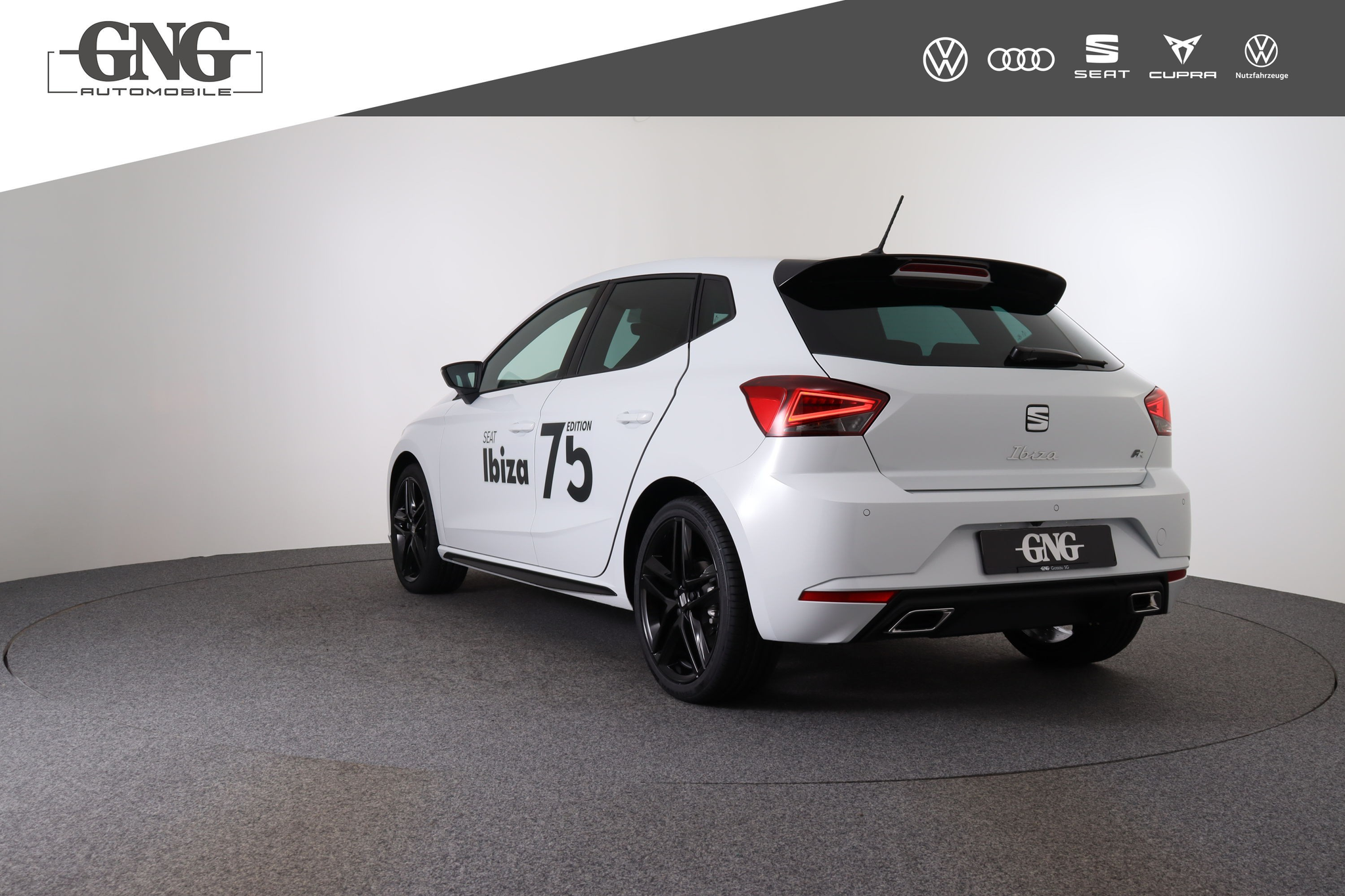 listing desktop thumbnail image 4