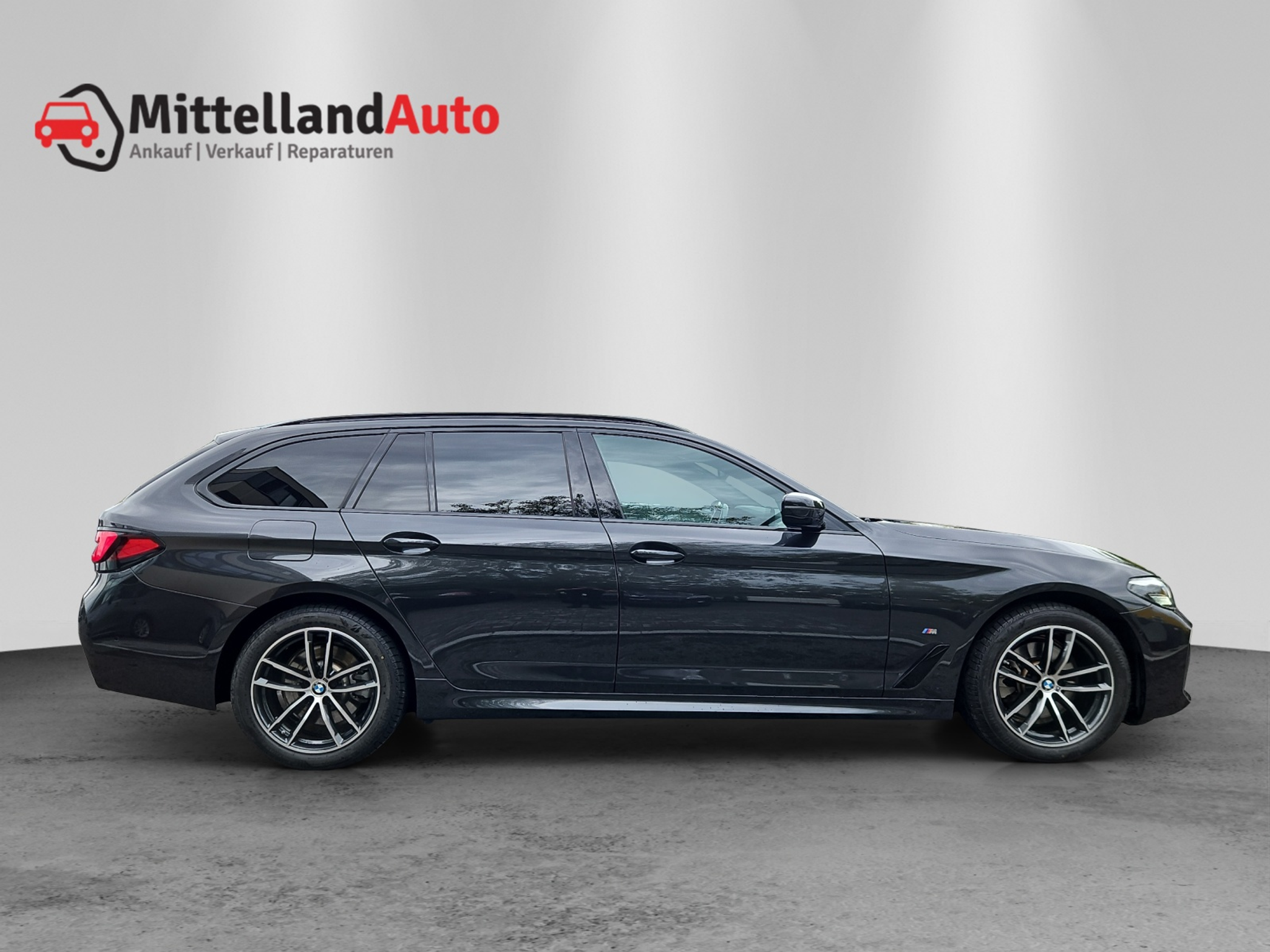 listing desktop thumbnail image 3