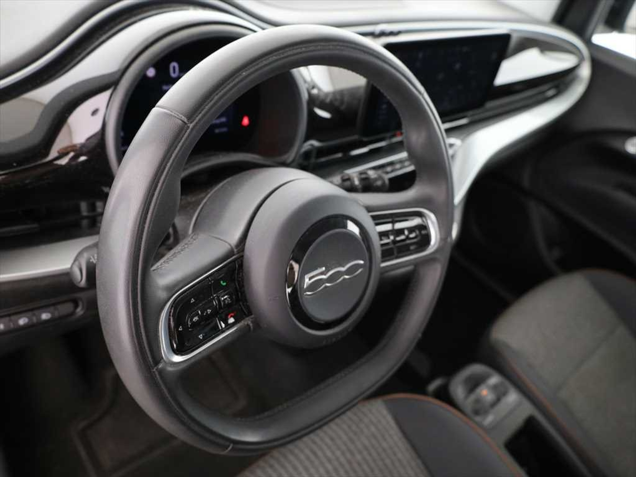 listing desktop thumbnail image 10