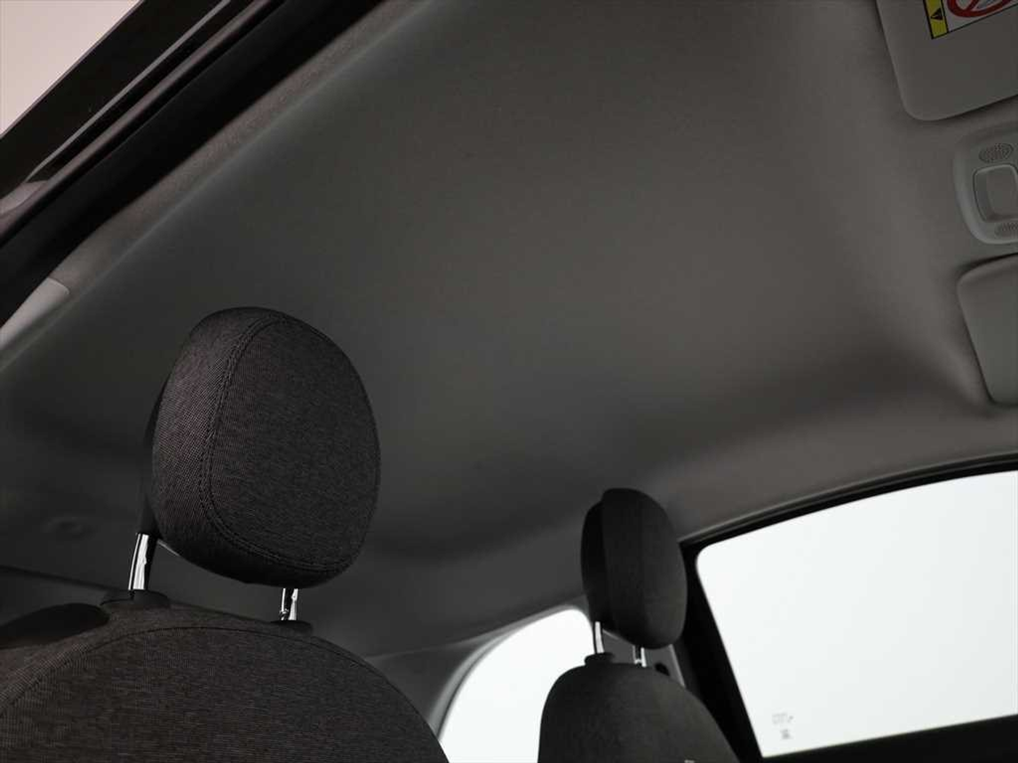 listing desktop thumbnail image 7