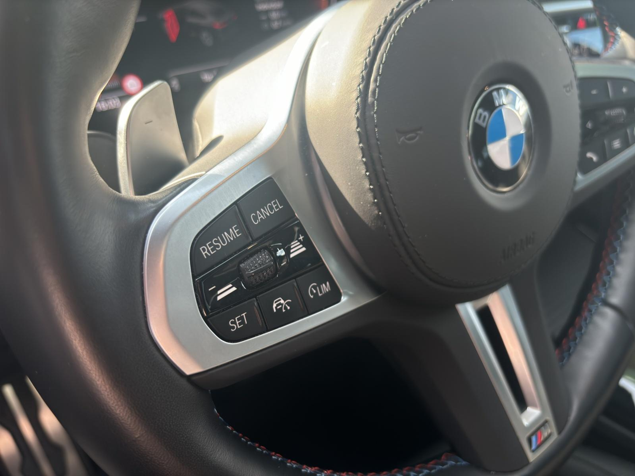 listing desktop thumbnail image 15