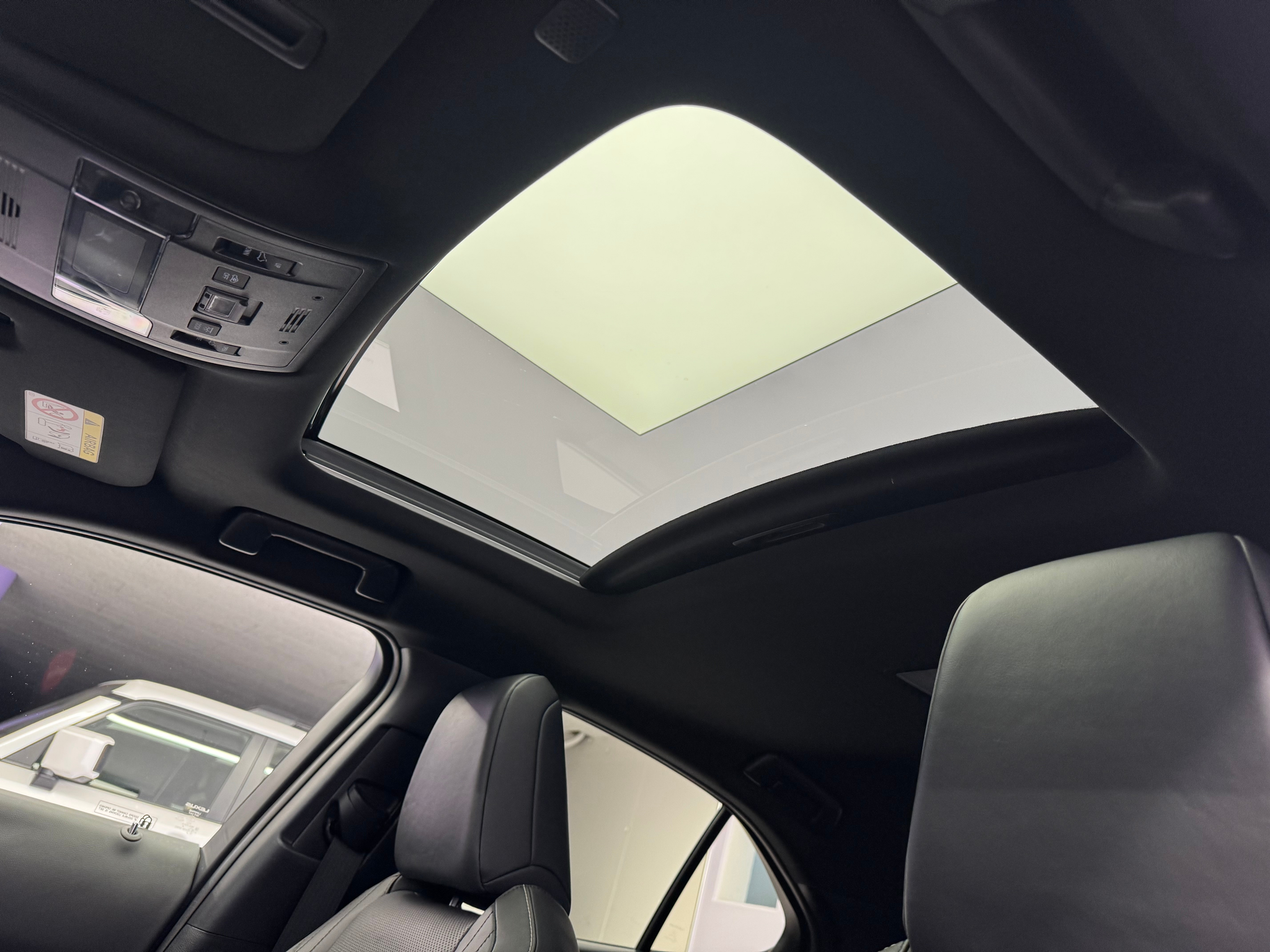 listing desktop thumbnail image 15