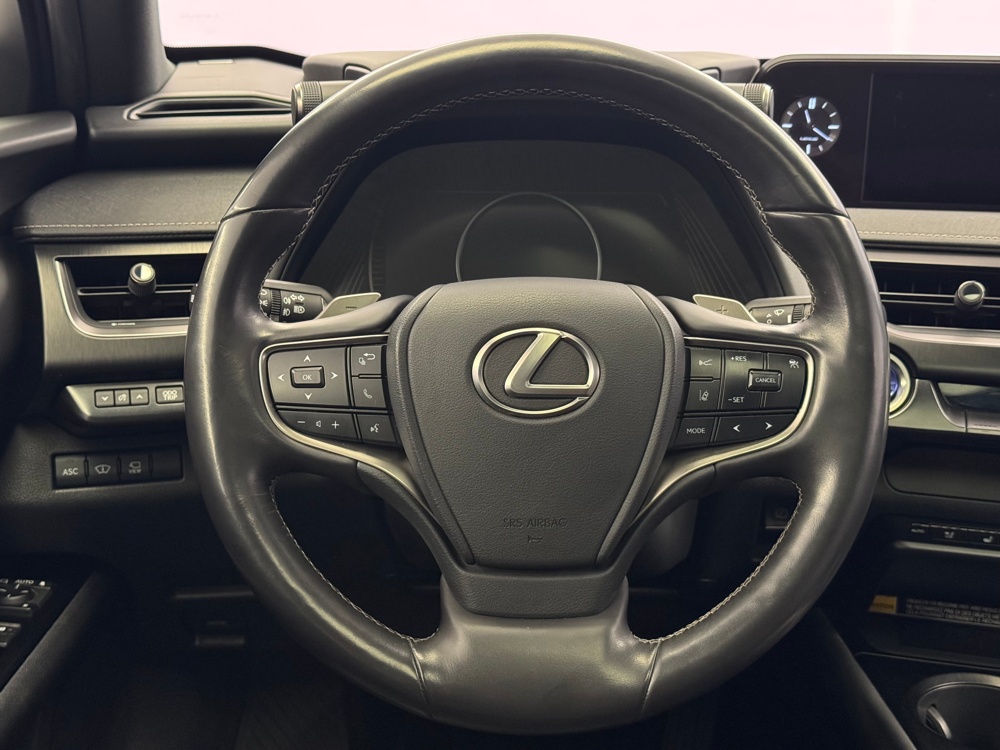 listing desktop thumbnail image 12