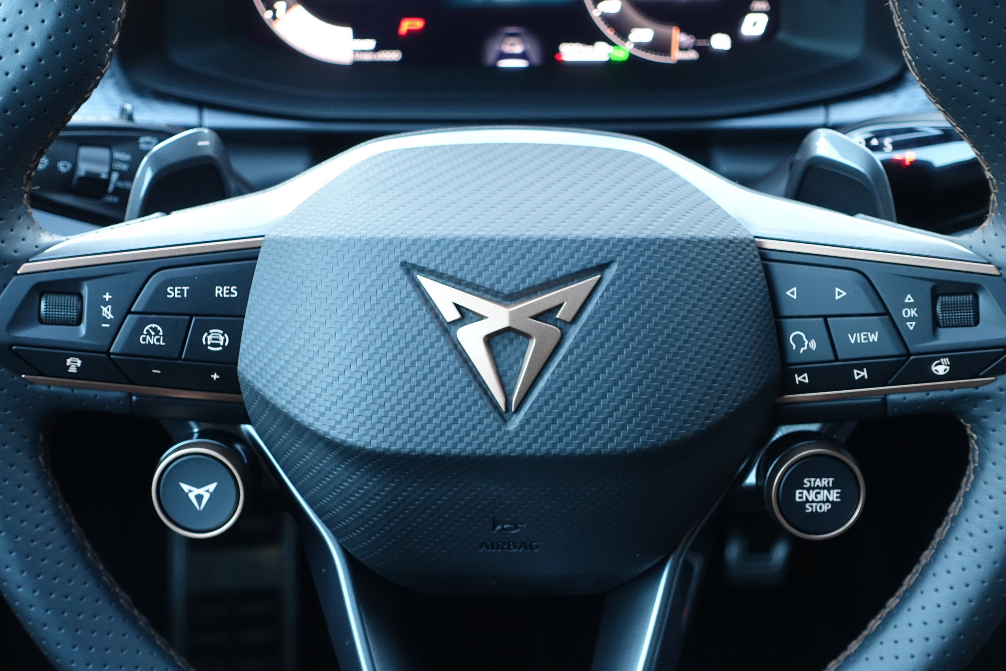 listing desktop thumbnail image 19