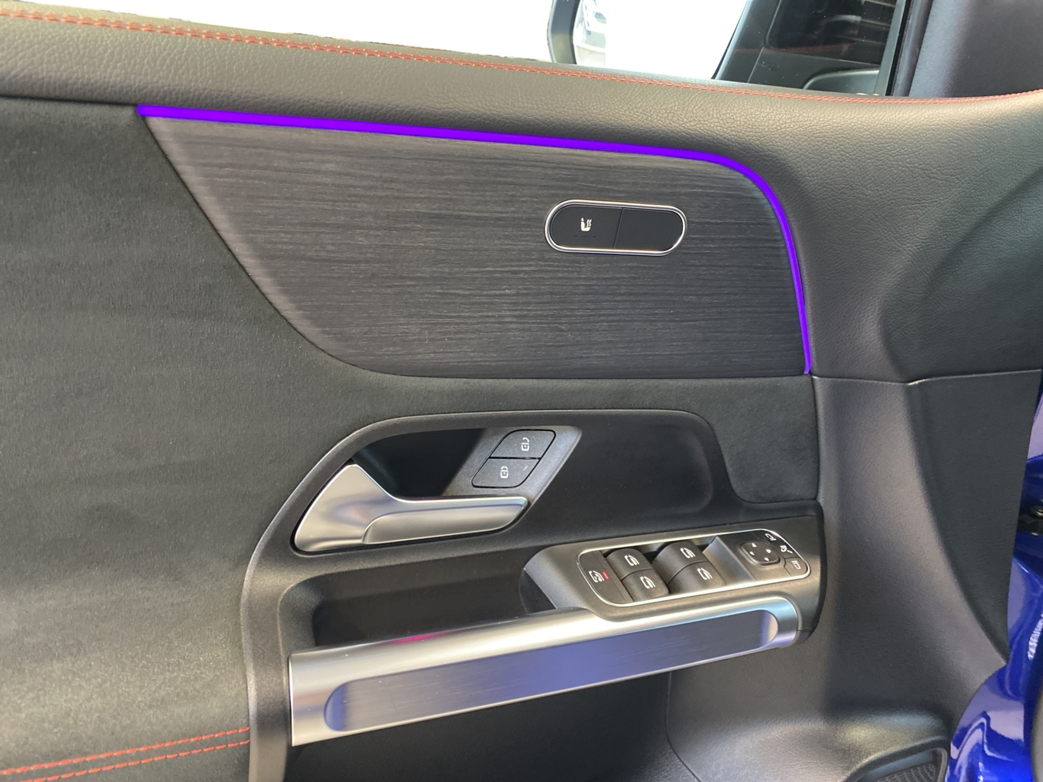 listing desktop thumbnail image 10