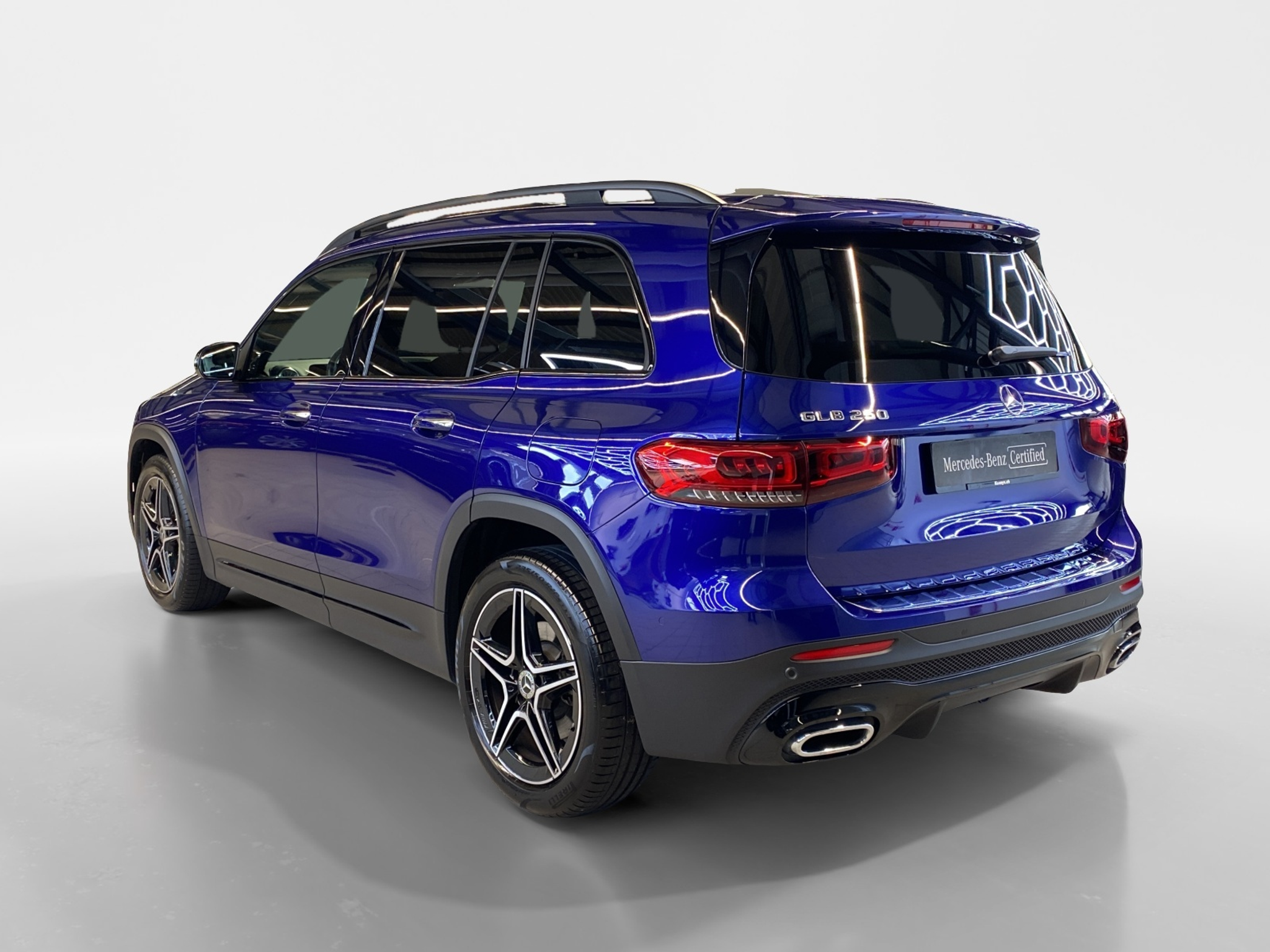 listing desktop thumbnail image 3