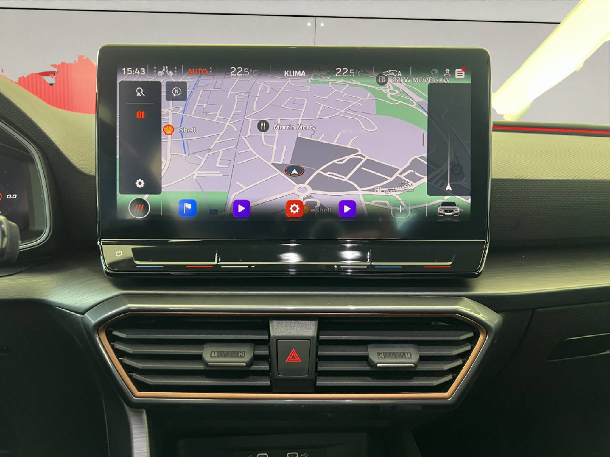 listing desktop thumbnail image 12