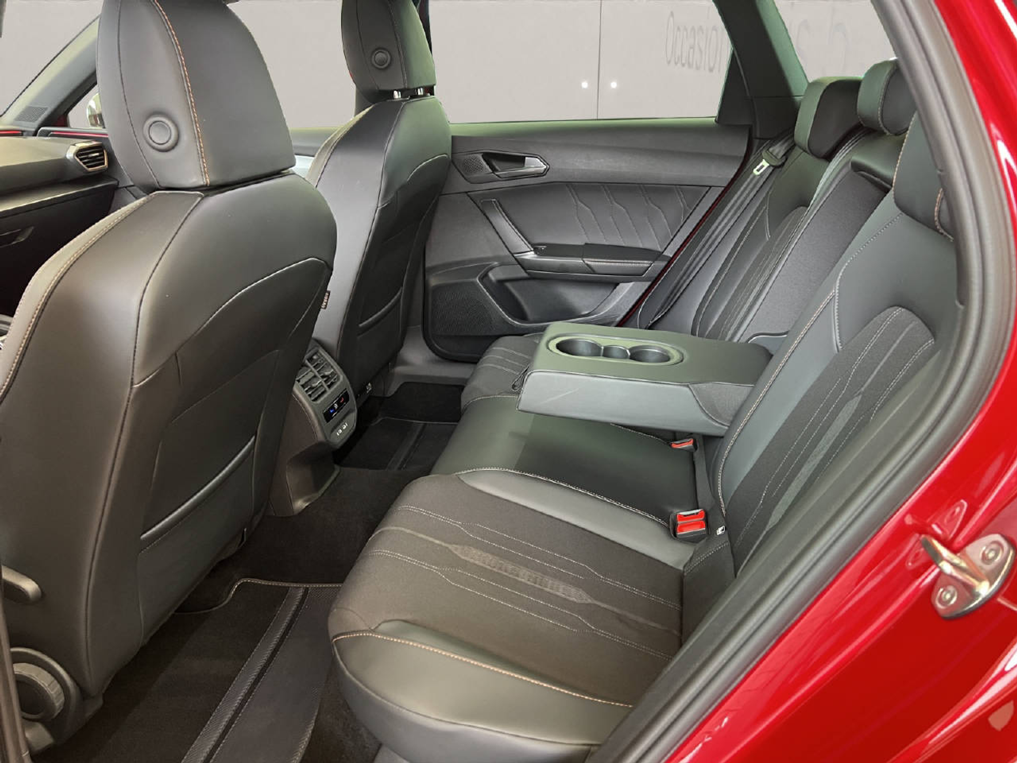 listing desktop thumbnail image 5