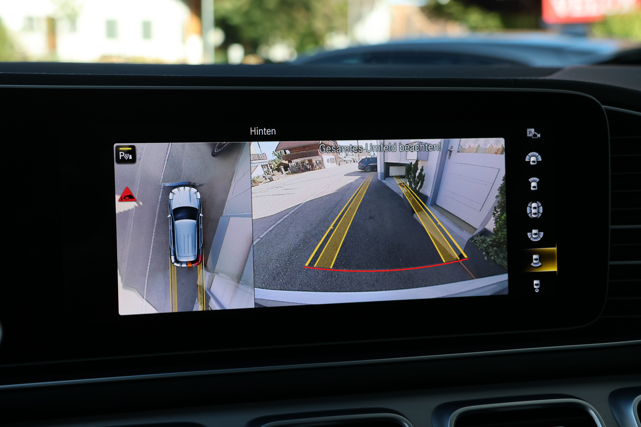 listing desktop thumbnail image 23