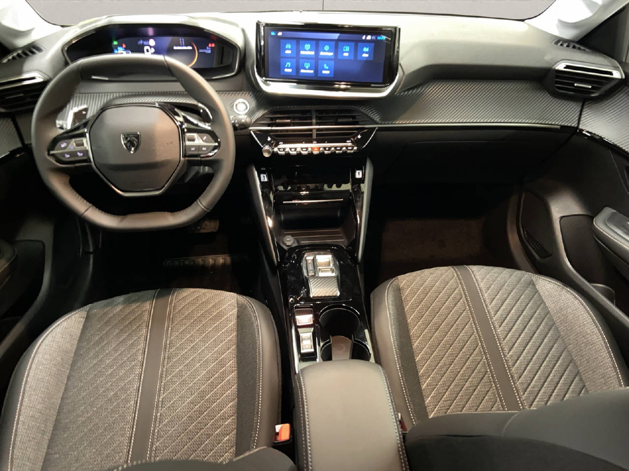 listing desktop thumbnail image 5