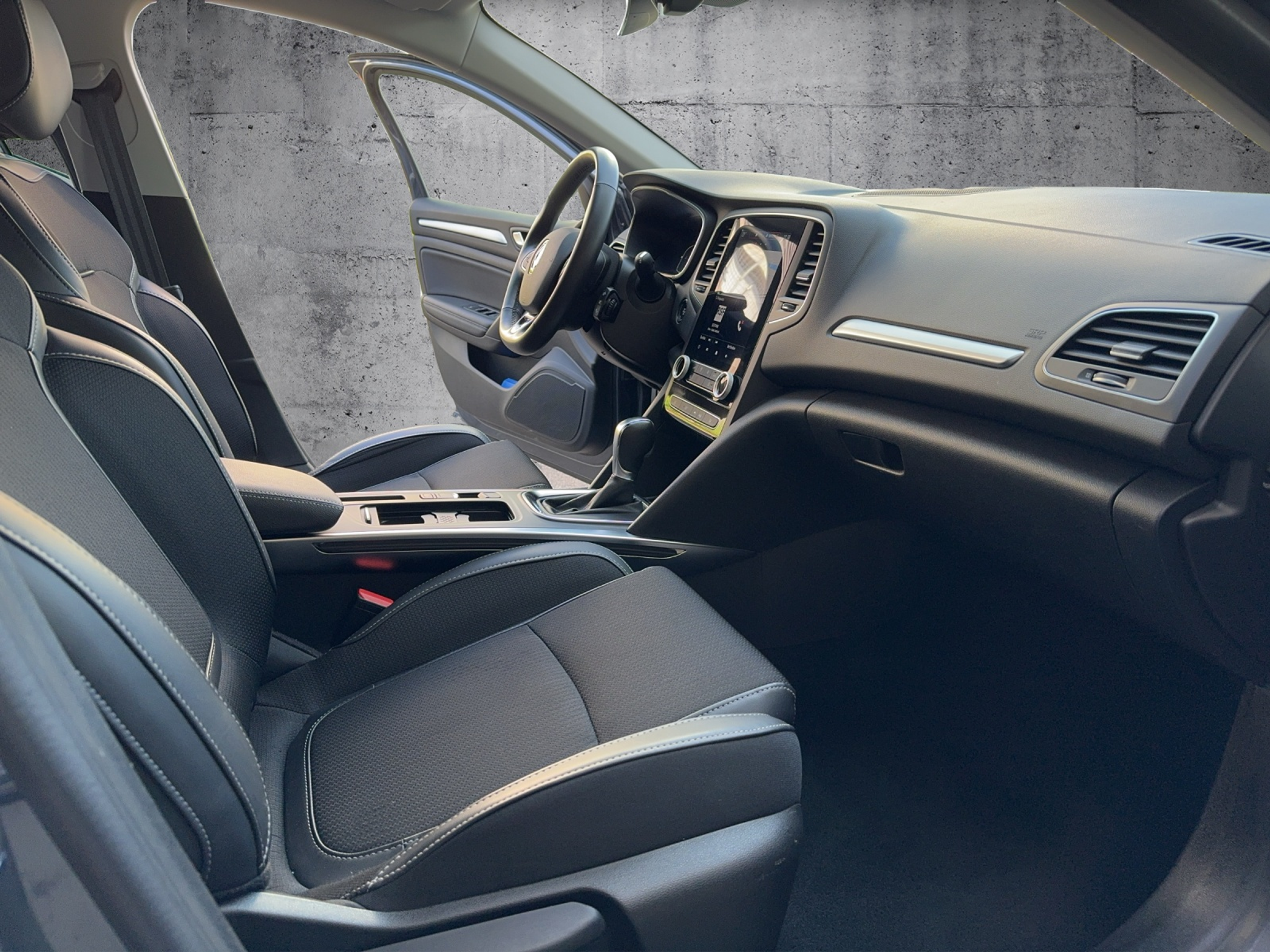 listing desktop thumbnail image 21