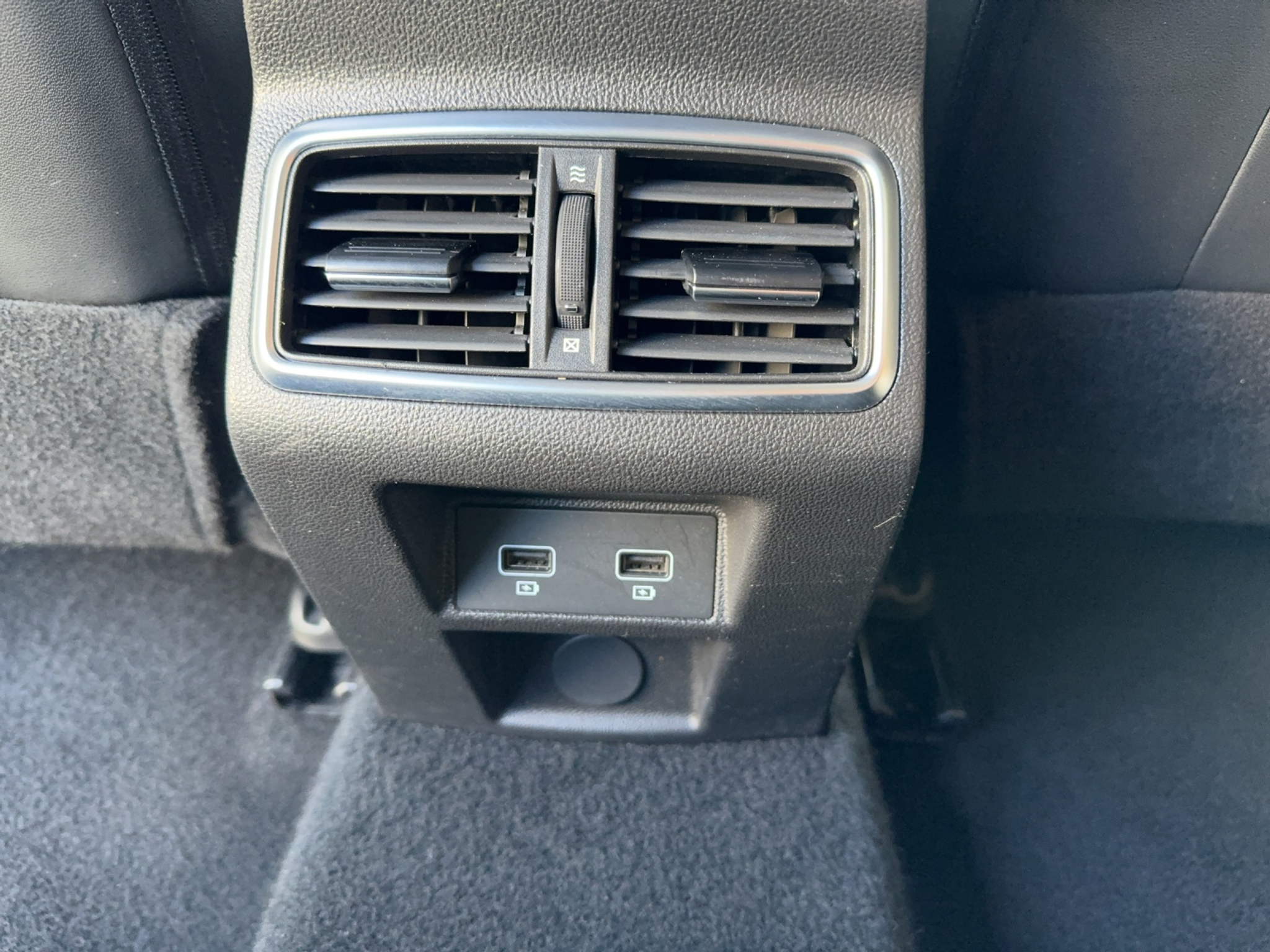 listing desktop thumbnail image 27